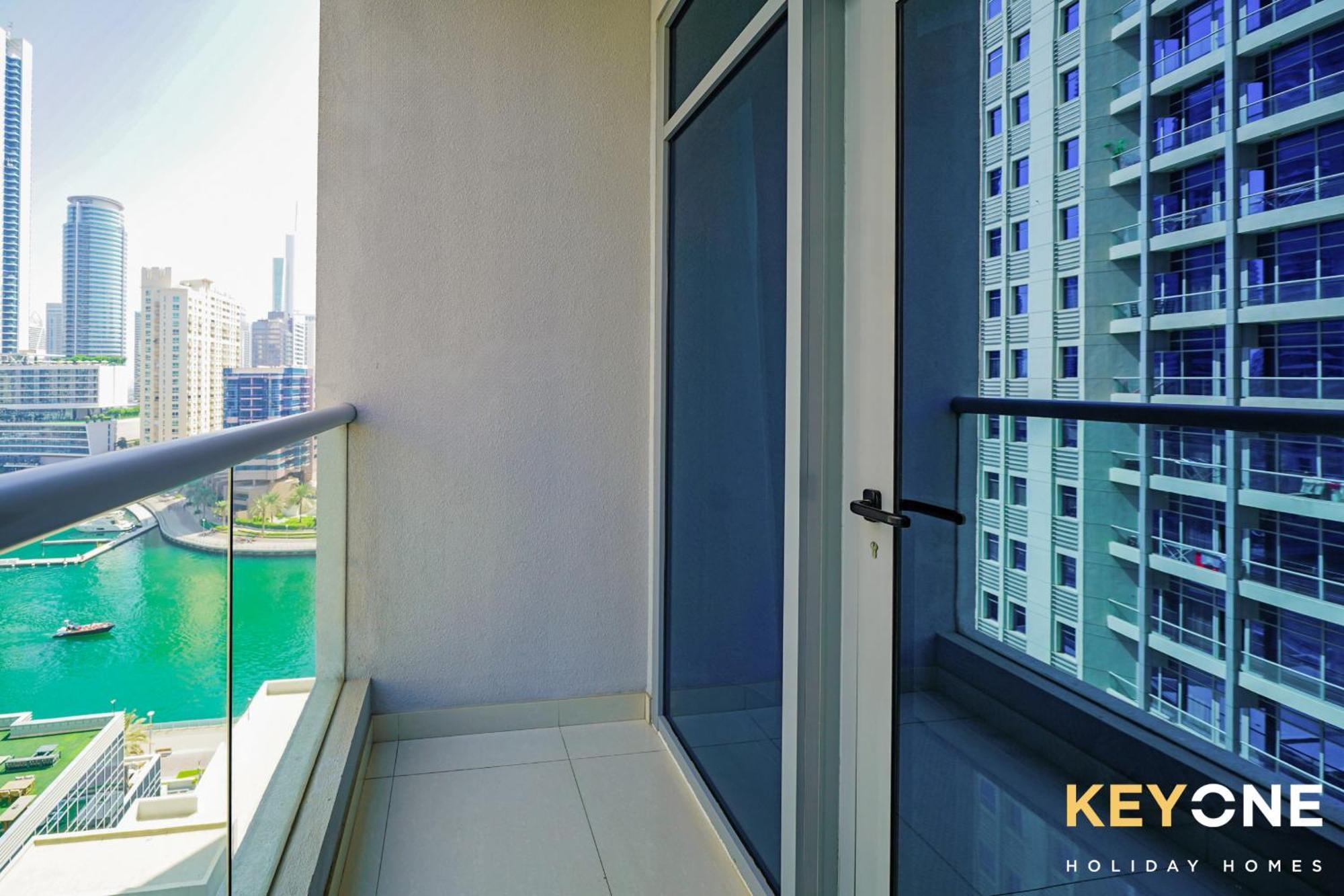 Magnificent Two Bedroom Beachfront 1 *