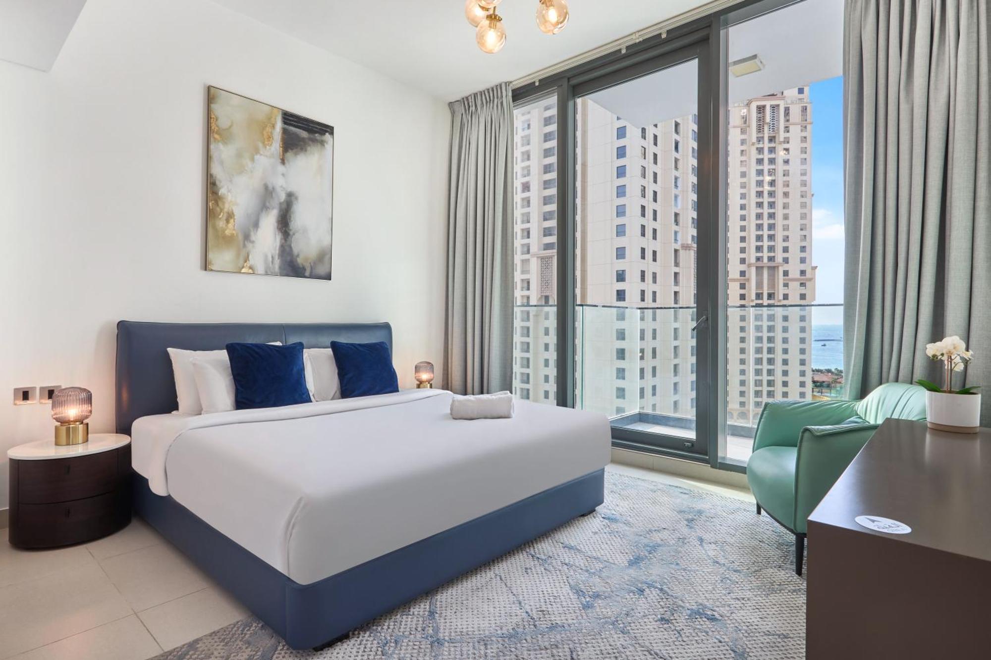Apartment Luxury Living In Marina Liv 2br *
