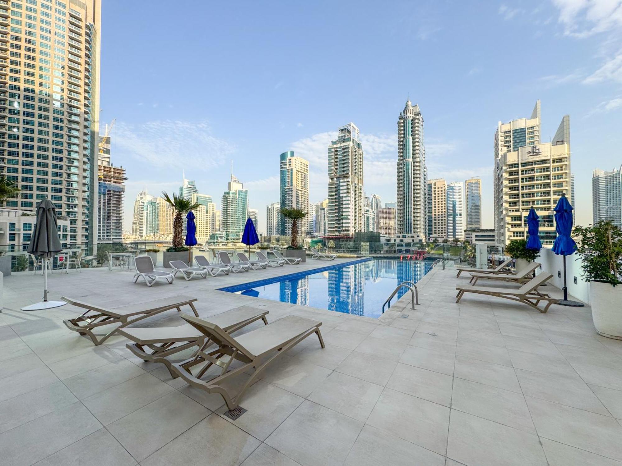 Luxury Living In Marina Liv 2br Apartment *