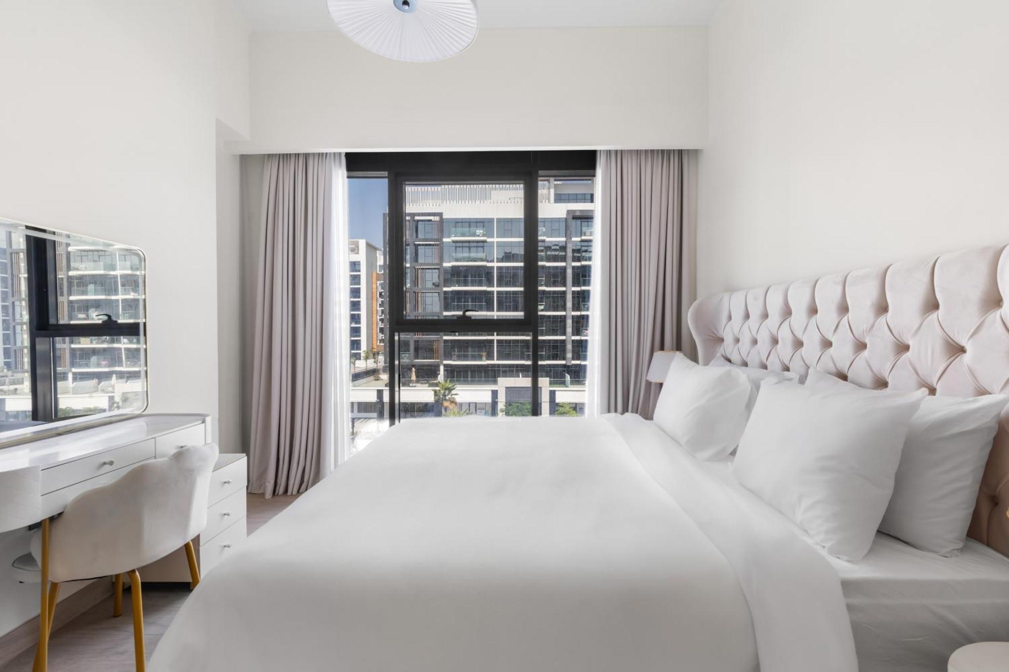 Meydan 2br With Parking *