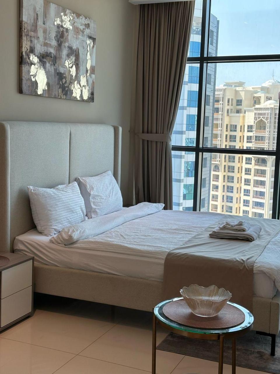 Apartment Seven Palm West *