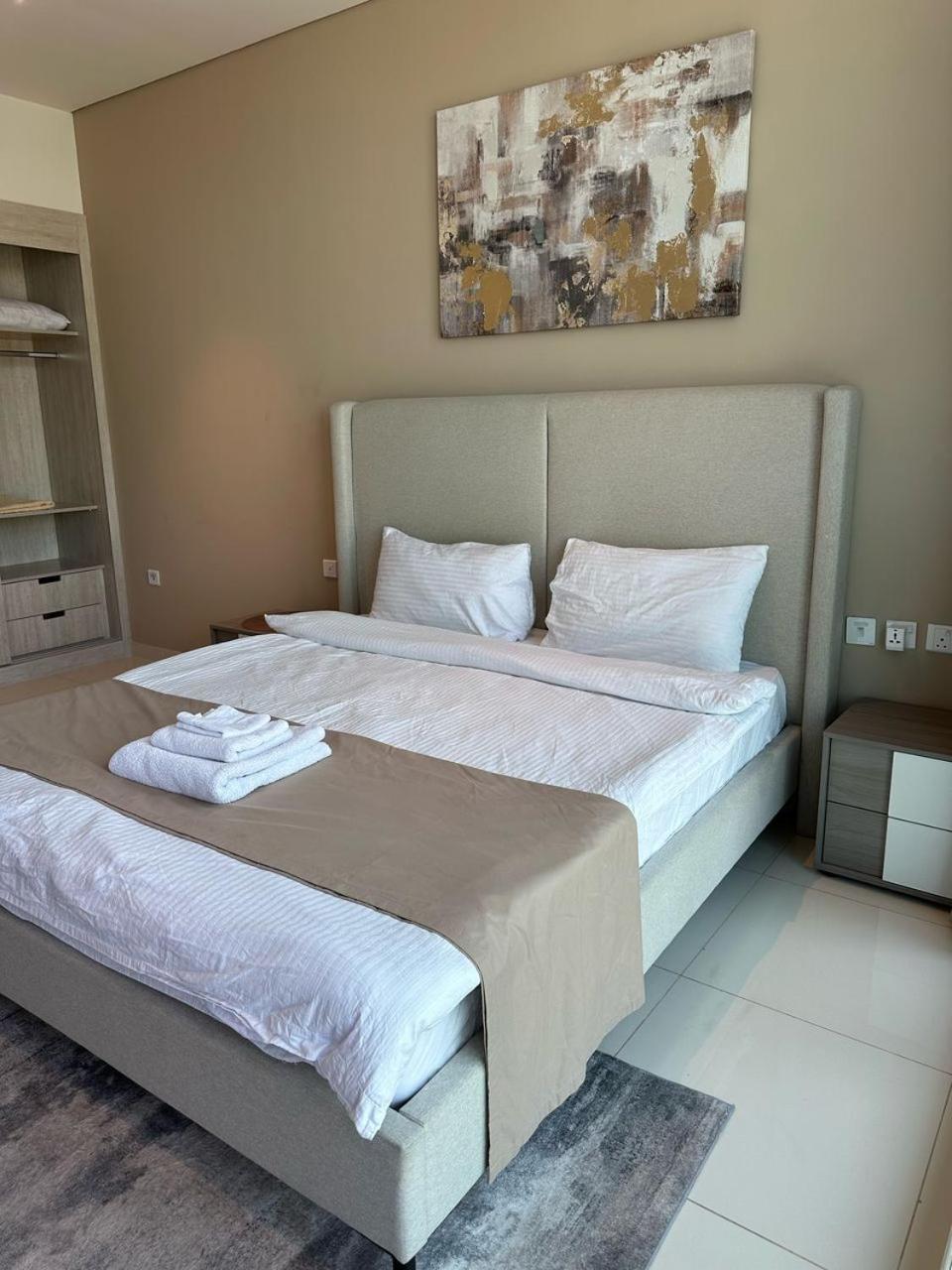 Seven Palm West Apartment Dubai