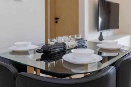 Contemporary 2 Bedroom Dubai