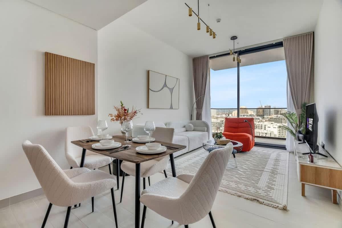 Exceptional 1br Flat Wbalcony Gym & Pool In Jvc Dubai