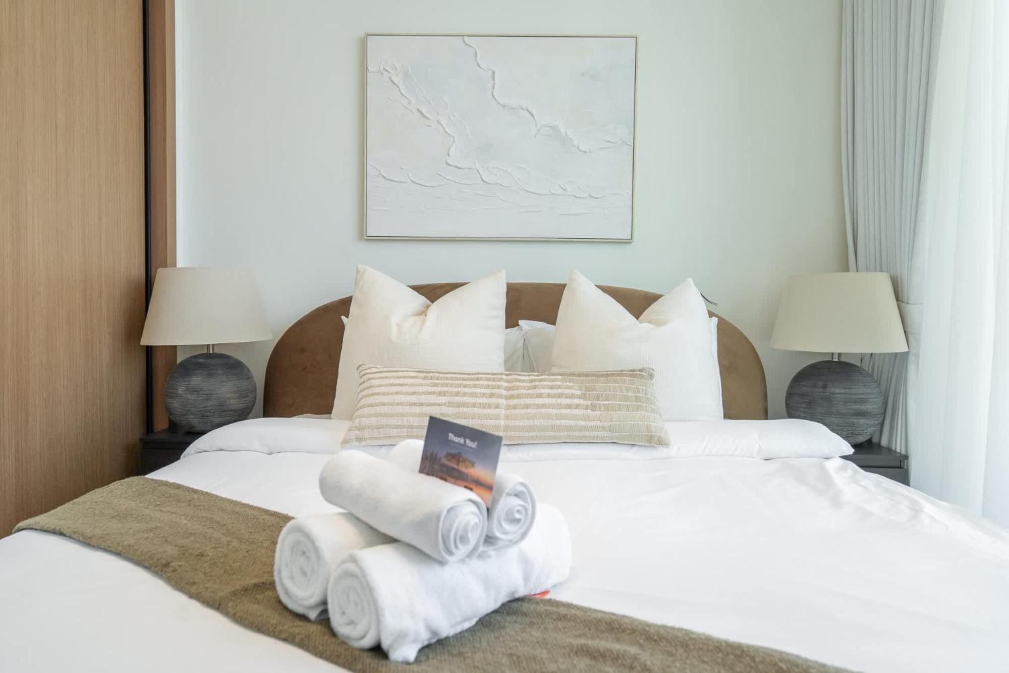Apartment Tranquil 2 Bedroom In Binghatti Onyx With A Private Pool And View Dubai