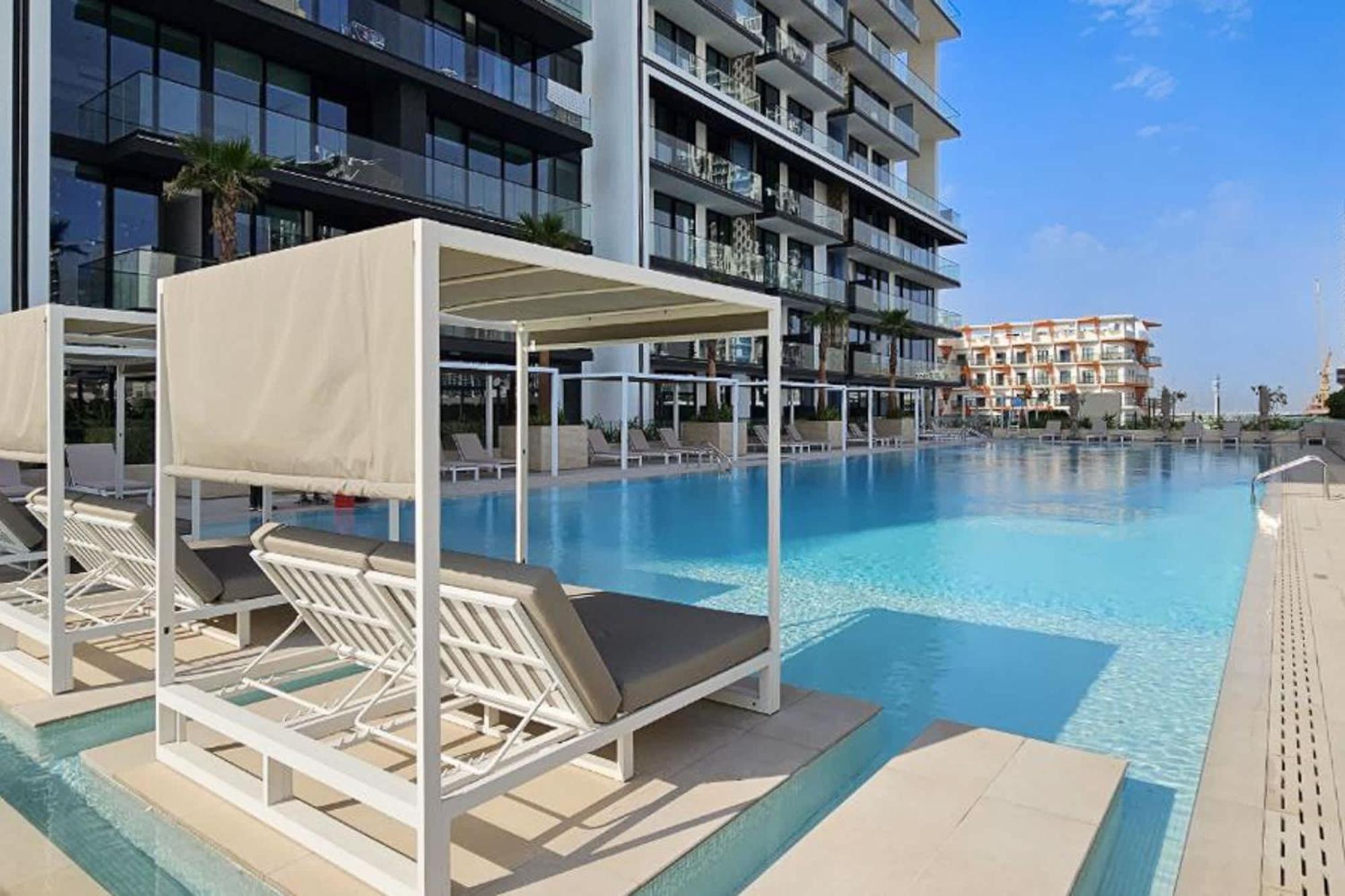 Apartment Tranquil 2 Bedroom In Binghatti Onyx With A Private Pool And View