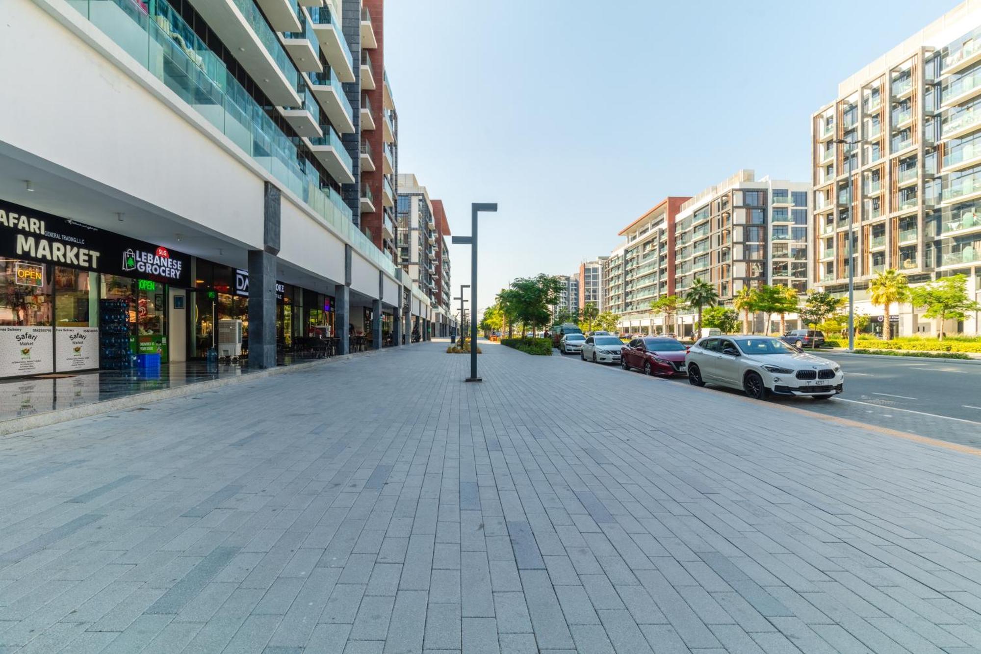 Meydan 2br With Parking Apartment
