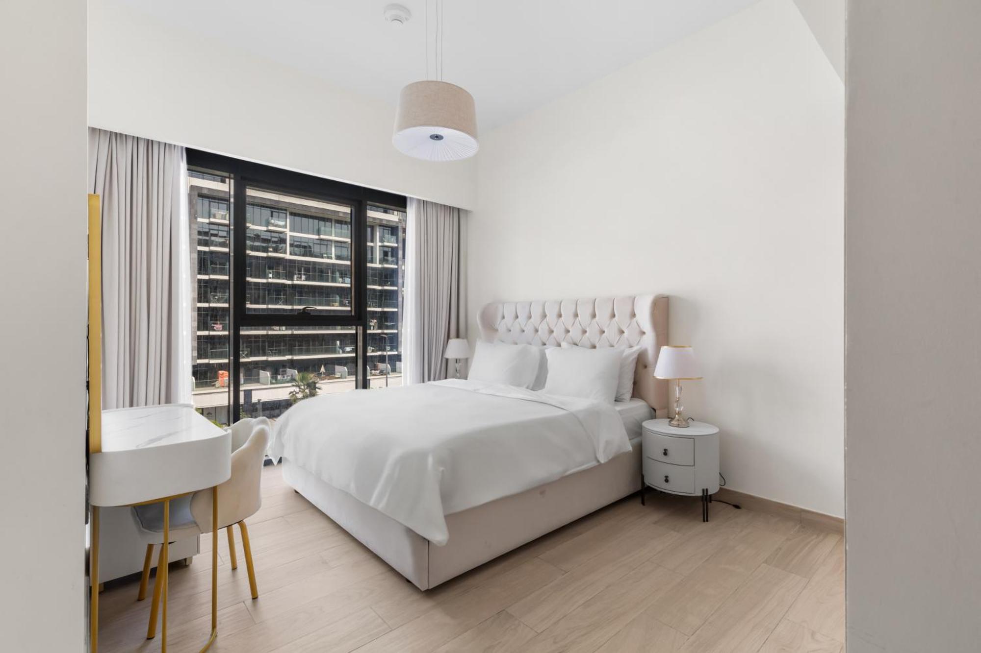 Meydan 2br With Parking * Dubai