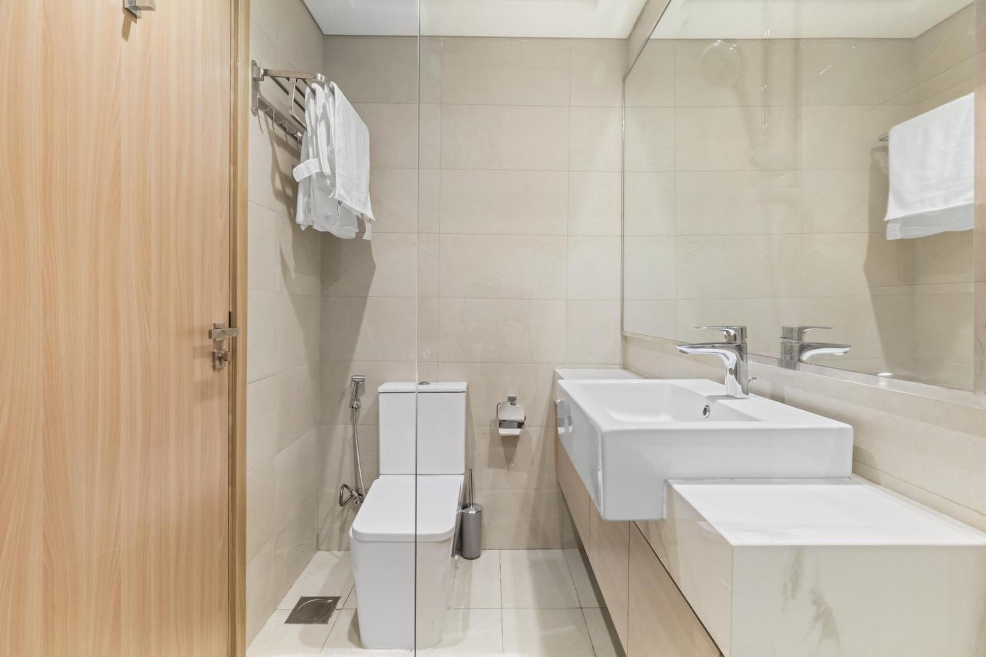 Meydan 2br With Parking Apartment Dubai