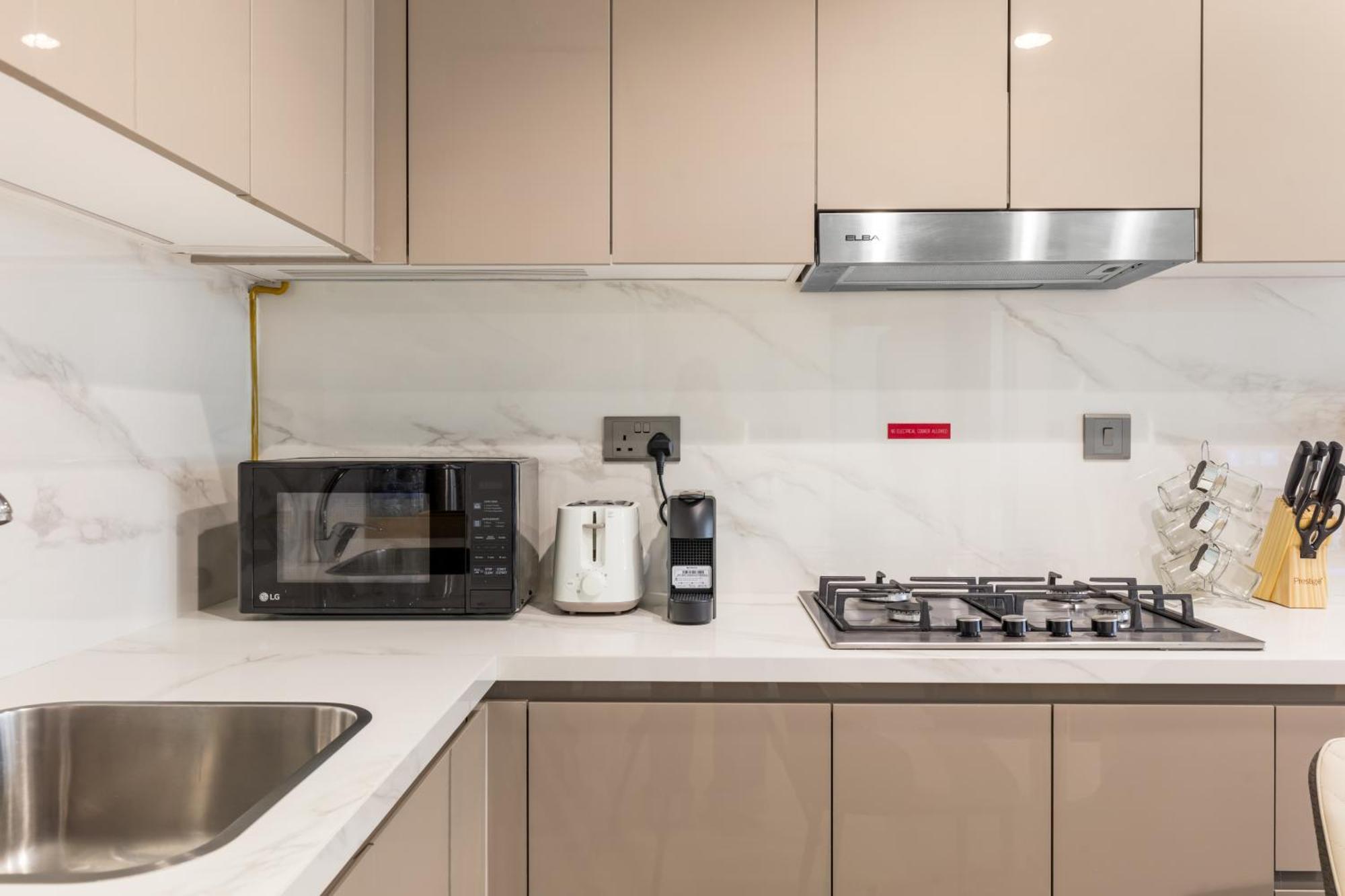 Meydan 2br With Parking Apartment Dubai