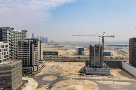 Contemporary 2 Bedroom Dubai