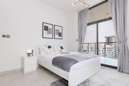 Contemporary 2 Bedroom Apartment Dubai