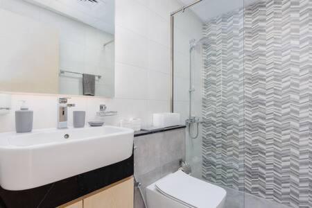Apartment Contemporary 2 Bedroom Dubai