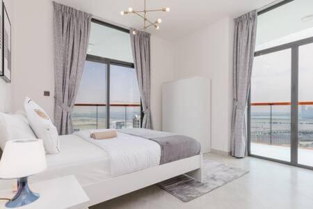 Contemporary 2 Bedroom Dubai
