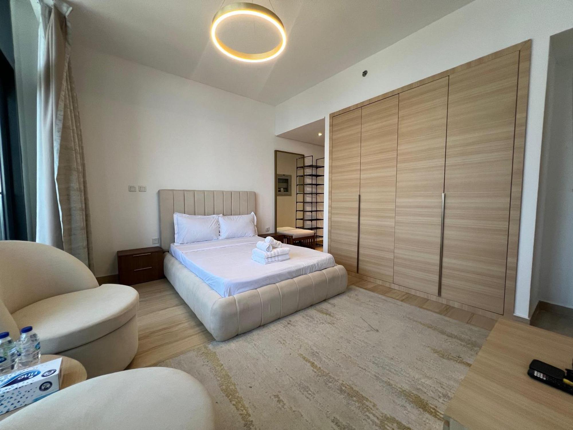 Chic & Cozy In Jvc , Amenities & Views *