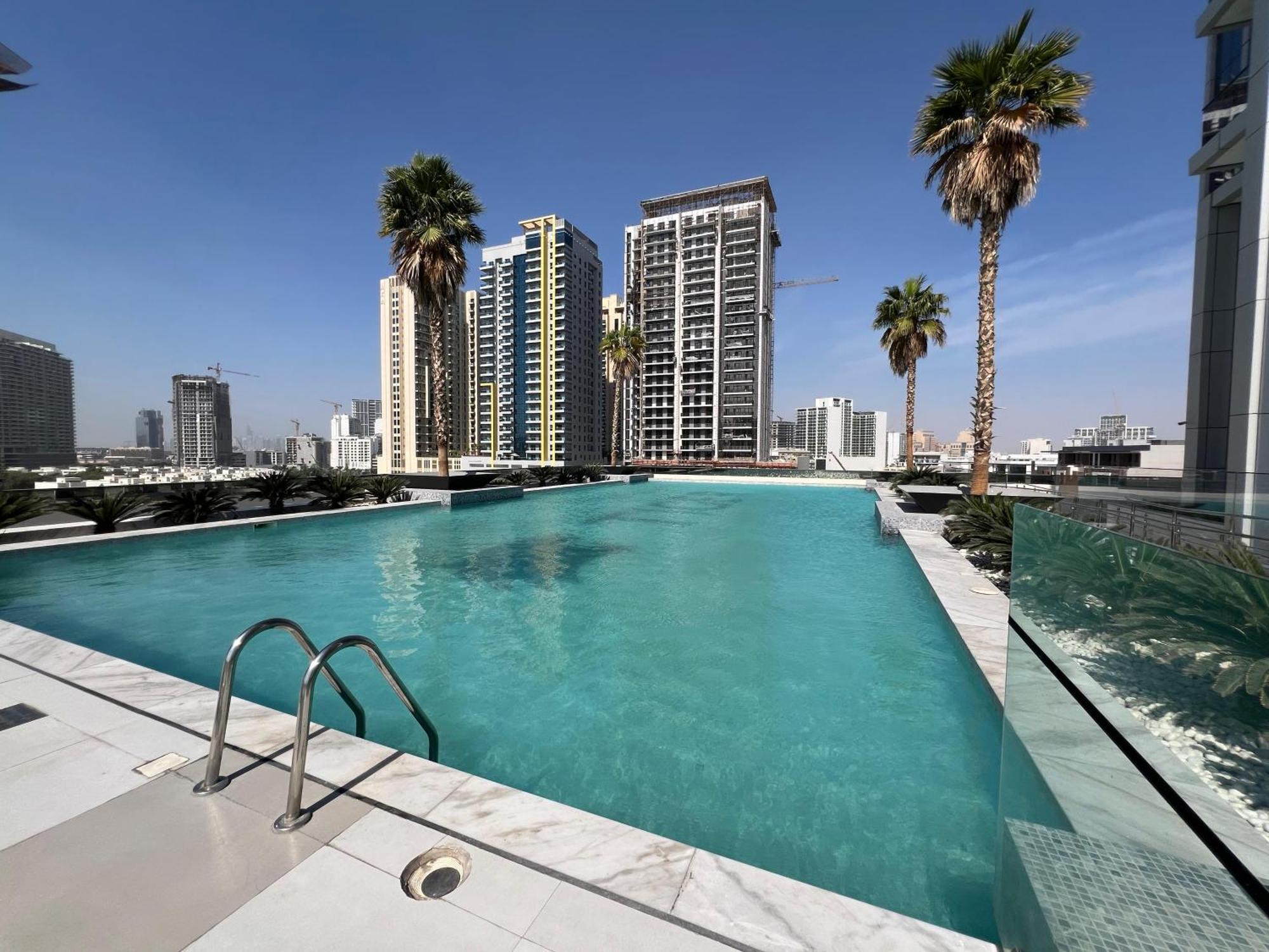 Apartment Chic & Cozy In Jvc , Amenities & Views