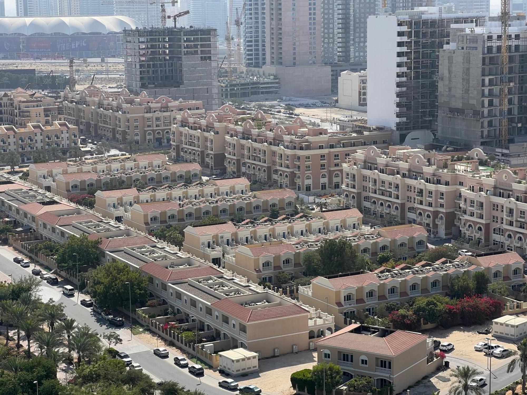 Chic & Cozy In Jvc , Amenities & Views * Dubai