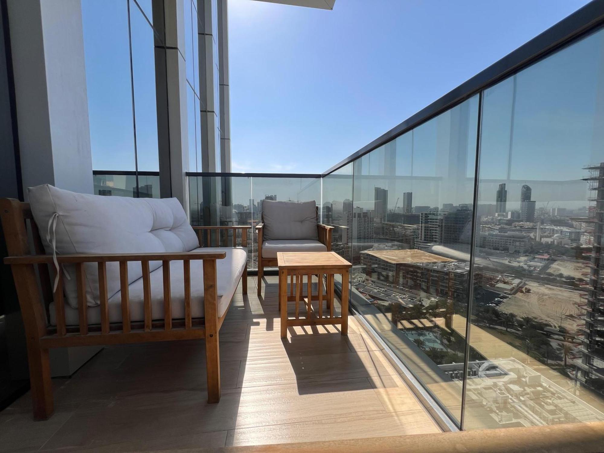 Chic & Cozy In Jvc , Amenities & Views Apartment