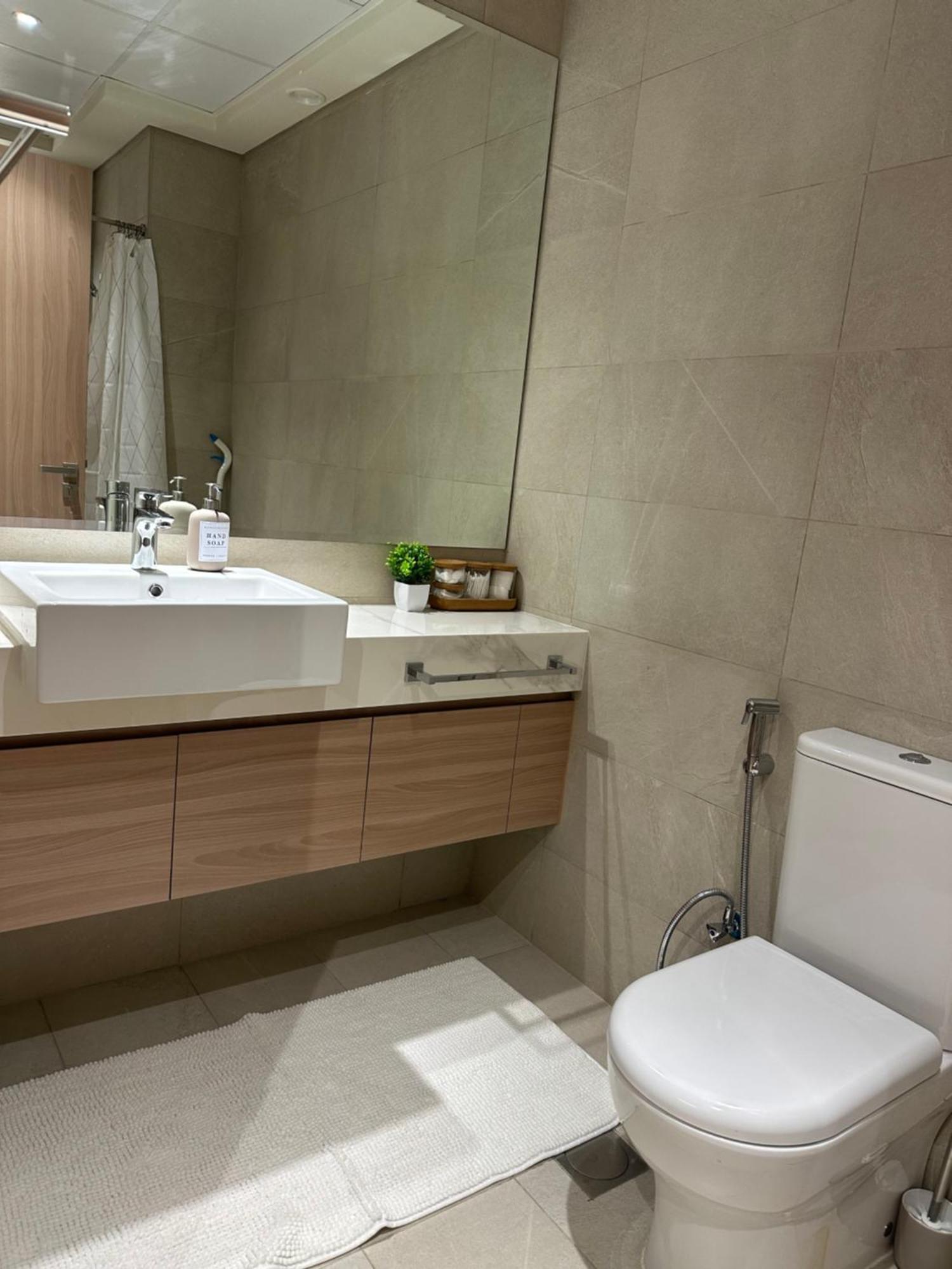 Azizi Riviera 44 Apartment Dubai