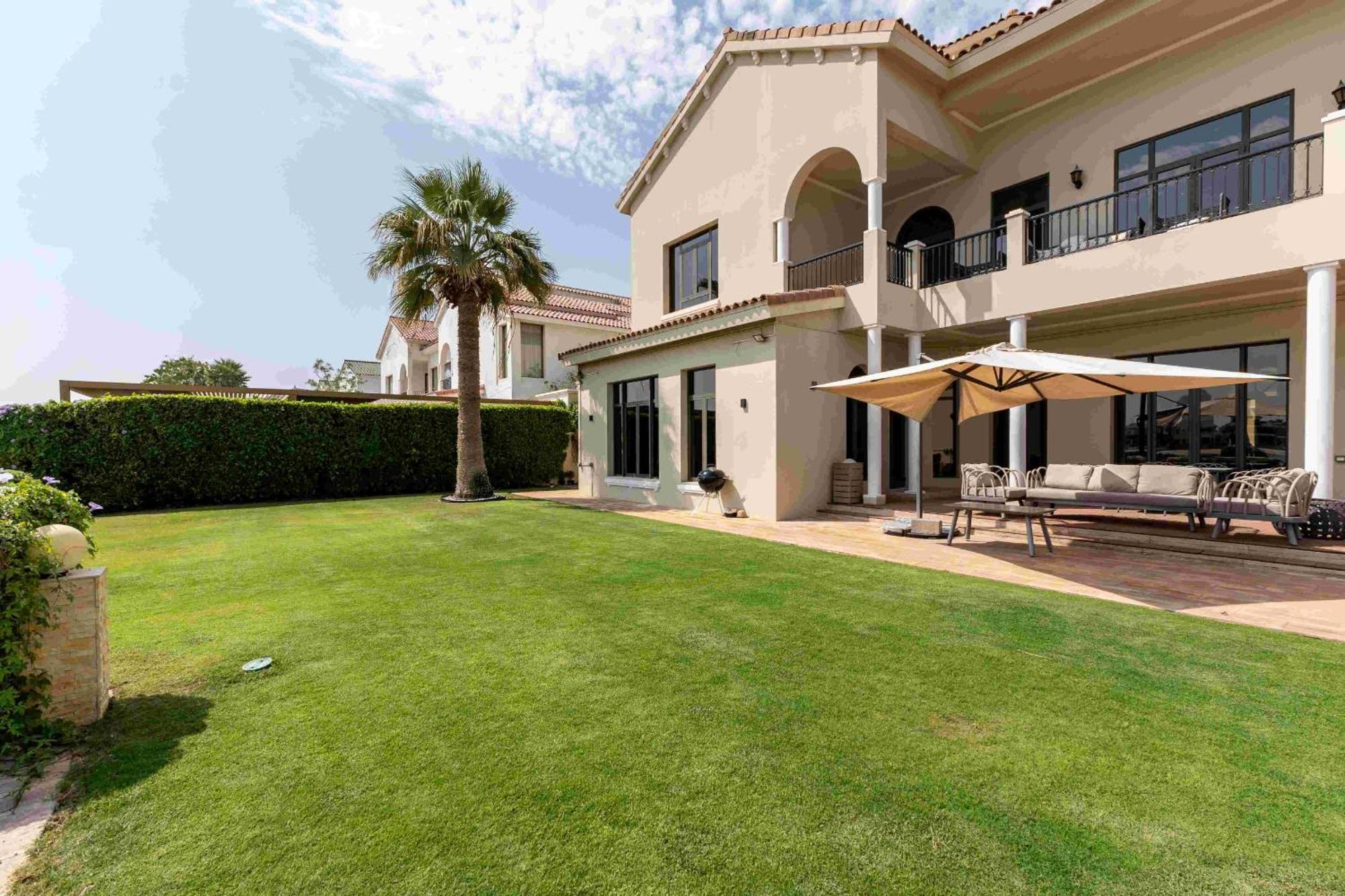 Villa Frond D, Palm Villa, Palm Jumeirah - Mint