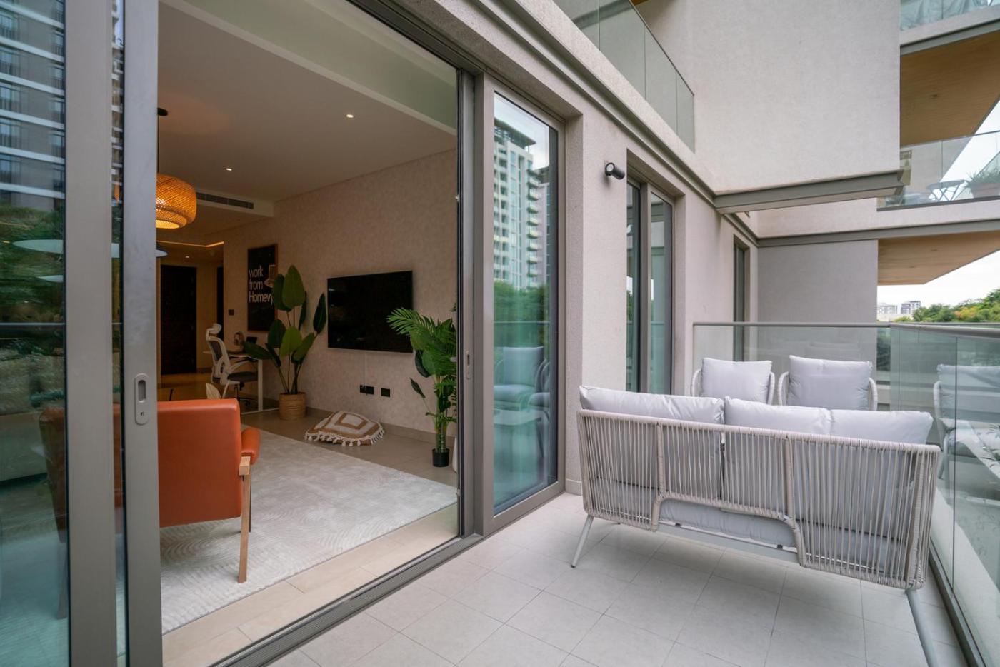 New Spacious 1br With Pool And Gym
