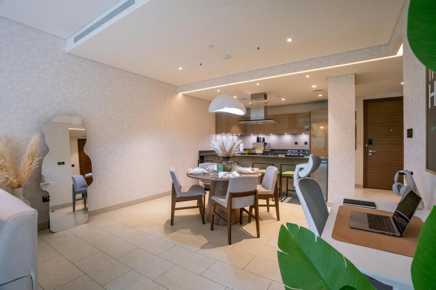 Apartment New Spacious 1br With Pool And Gym
