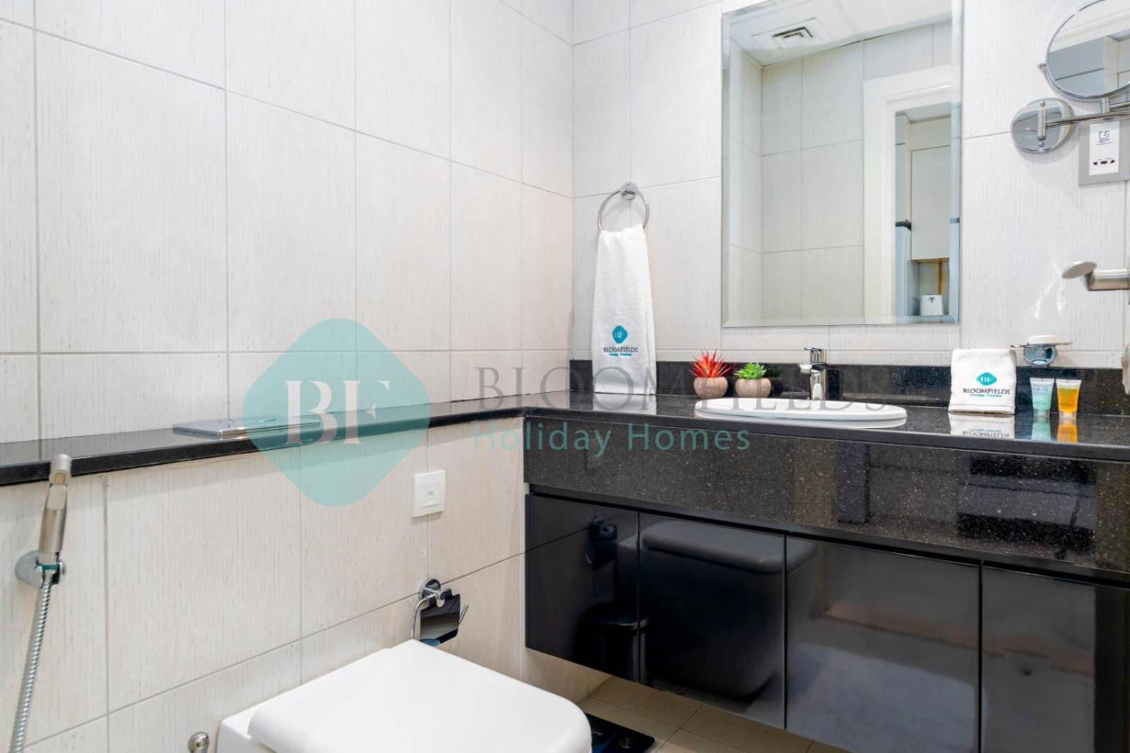 Bloomfields Stylish Stu In Damac Ghalia Apartment