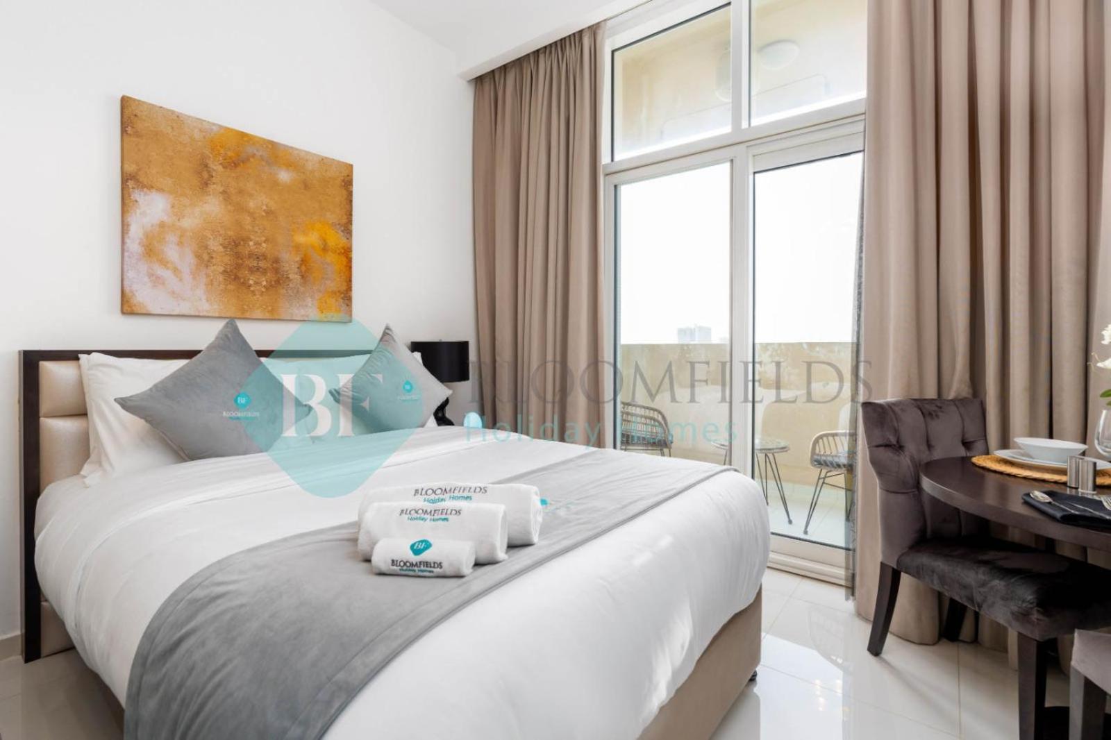 Apartment Bloomfields Stylish Stu In Damac Ghalia Dubai