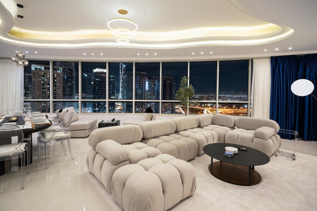 Lux 5br Marina With Jacuzzi, Walk To Beach, Gym Apartment Dubai