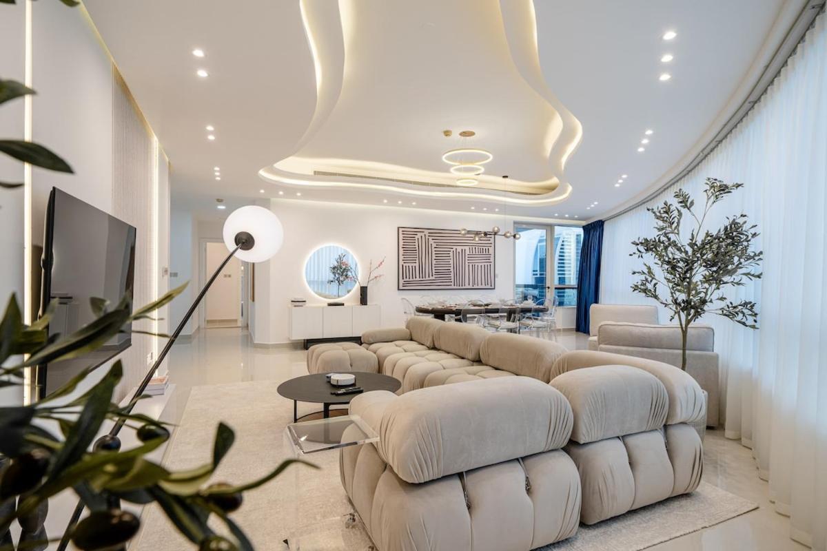 Lux 5br Marina With Jacuzzi, Walk To Beach, Gym *