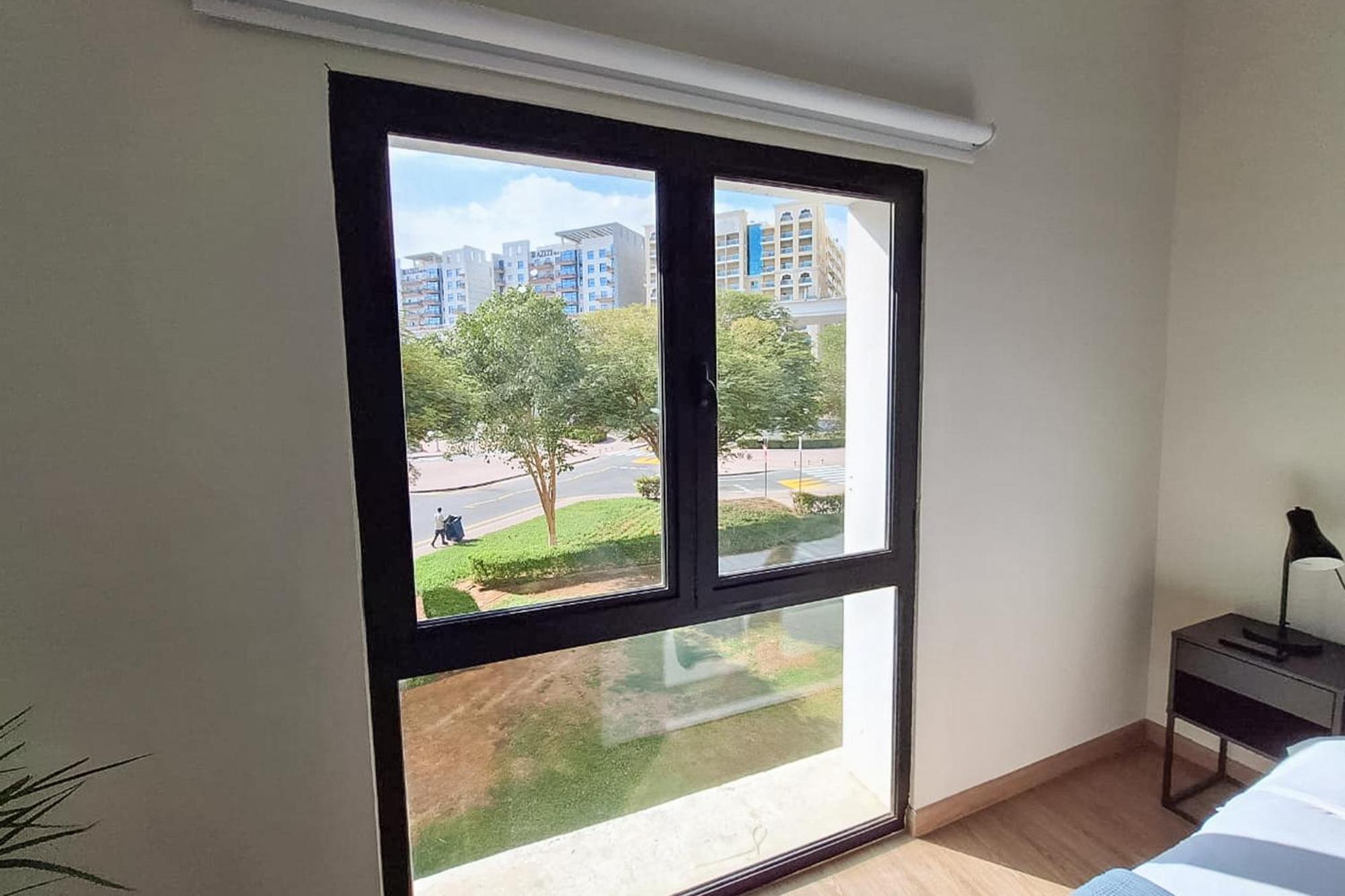Apartment Modern Renovated Building 197 - 5 Min Walking From Metro And Pavilions Dubai