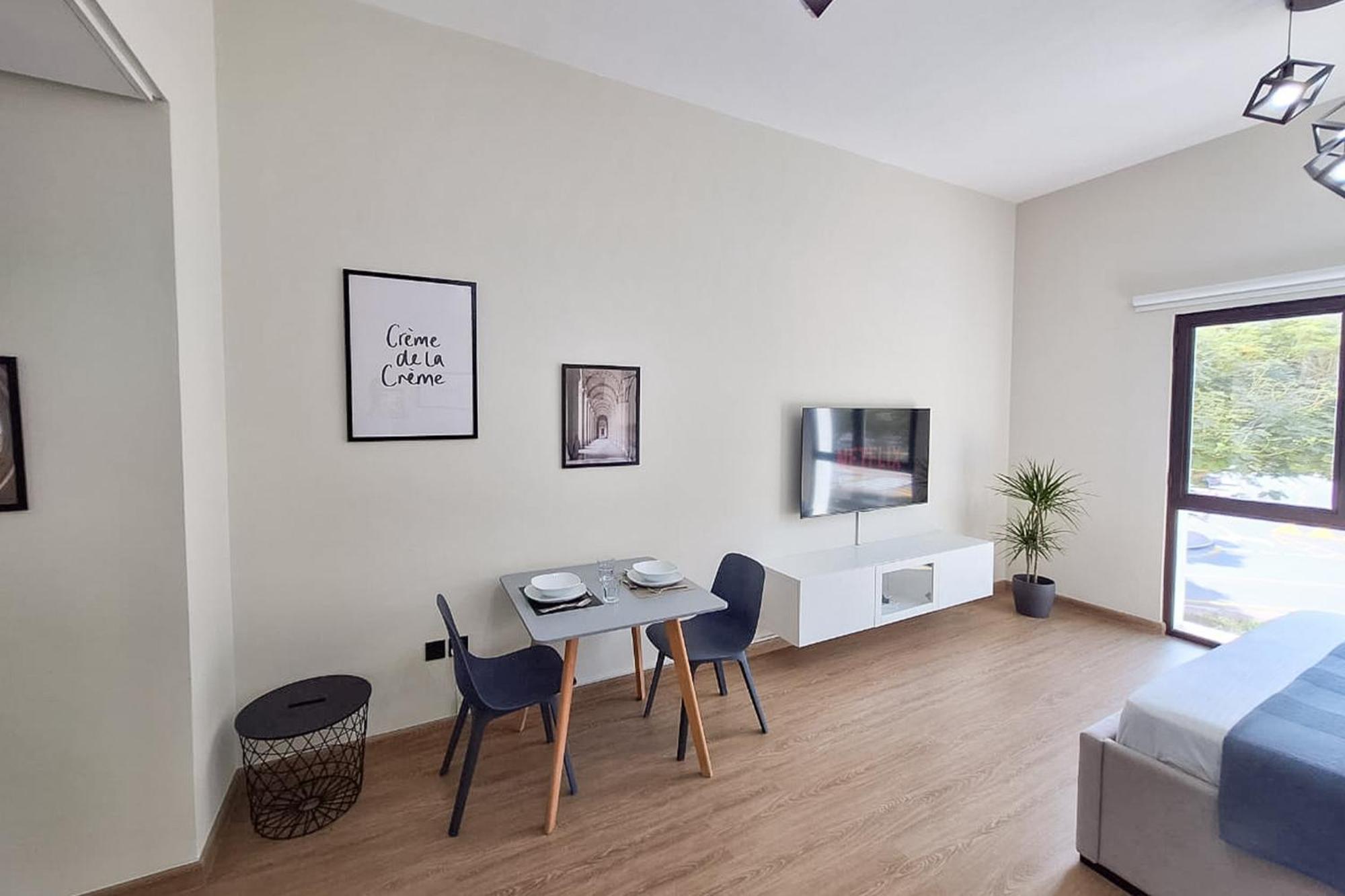 Apartment Modern Renovated Building 197 - 5 Min Walking From Metro And Pavilions Dubai