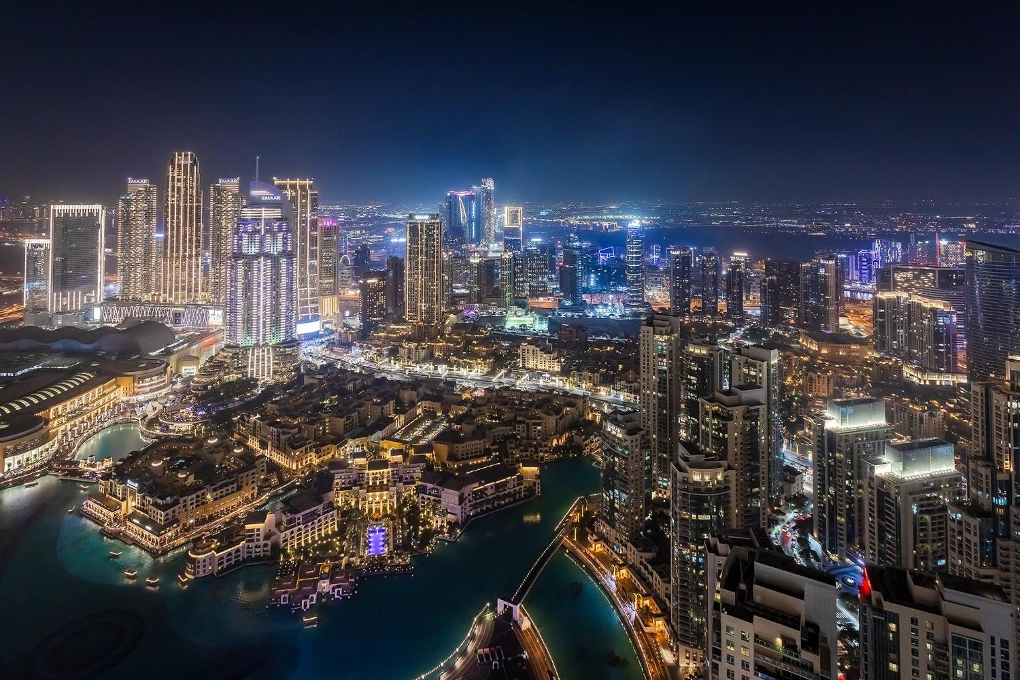 65th Floor Burj & Fountain Views Penthouse - Sleeps 9 - Grande Signature Residences Apartment *