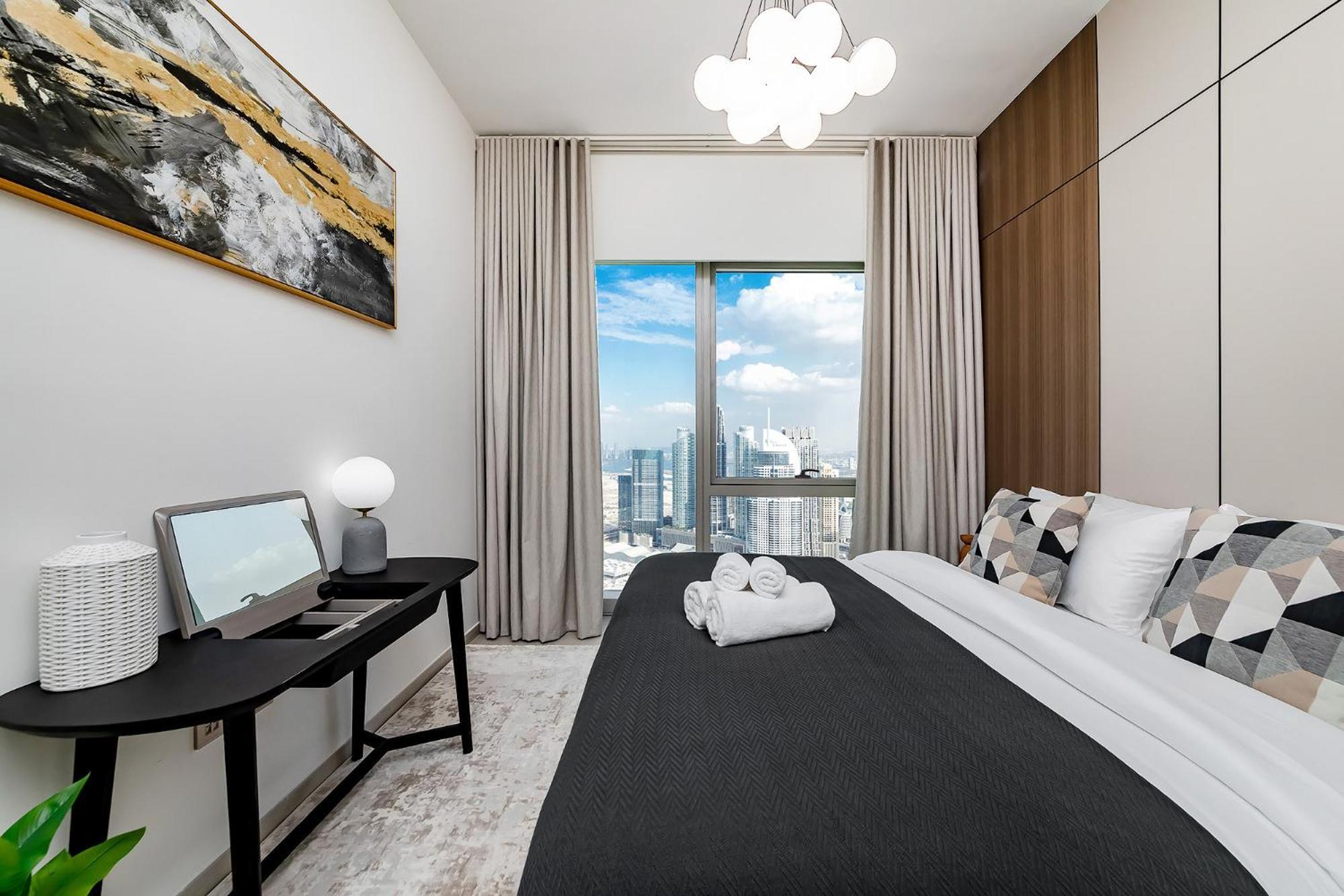 65th Floor Burj & Fountain Views Penthouse - Sleeps 9 - Grande Signature Residences Apartment Dubai