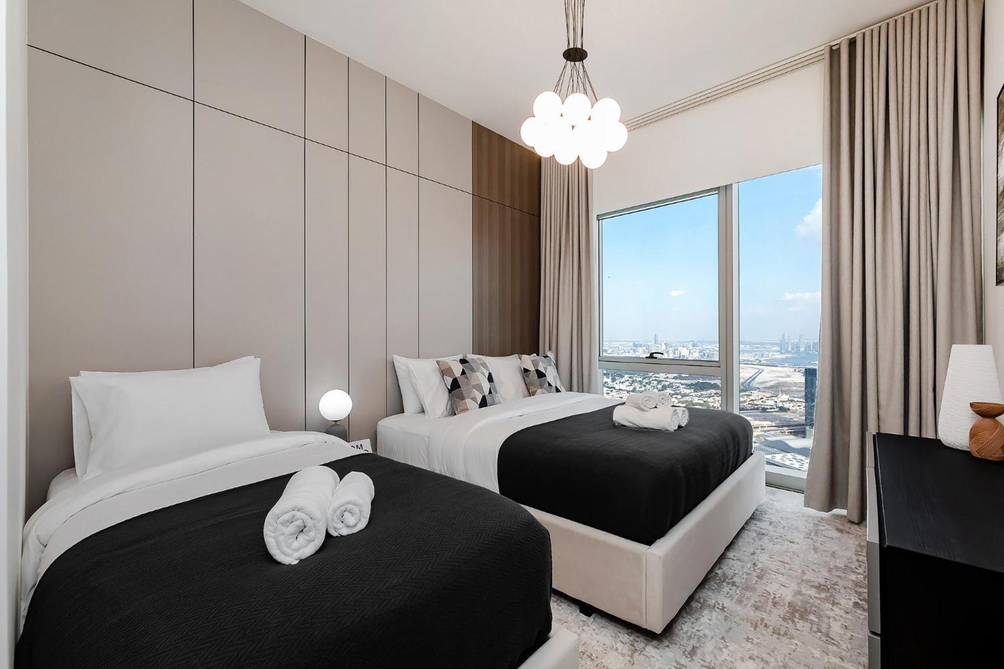 65th Floor Burj & Fountain Views Penthouse - Sleeps 9 - Grande Signature Residences Apartment *