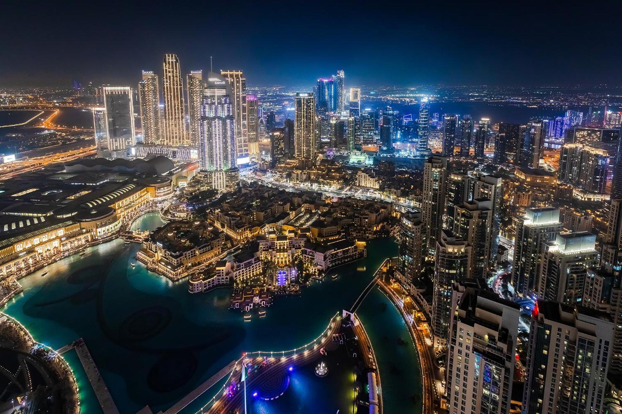 65th Floor Burj & Fountain Views Penthouse - Sleeps 9 - Grande Signature Residences