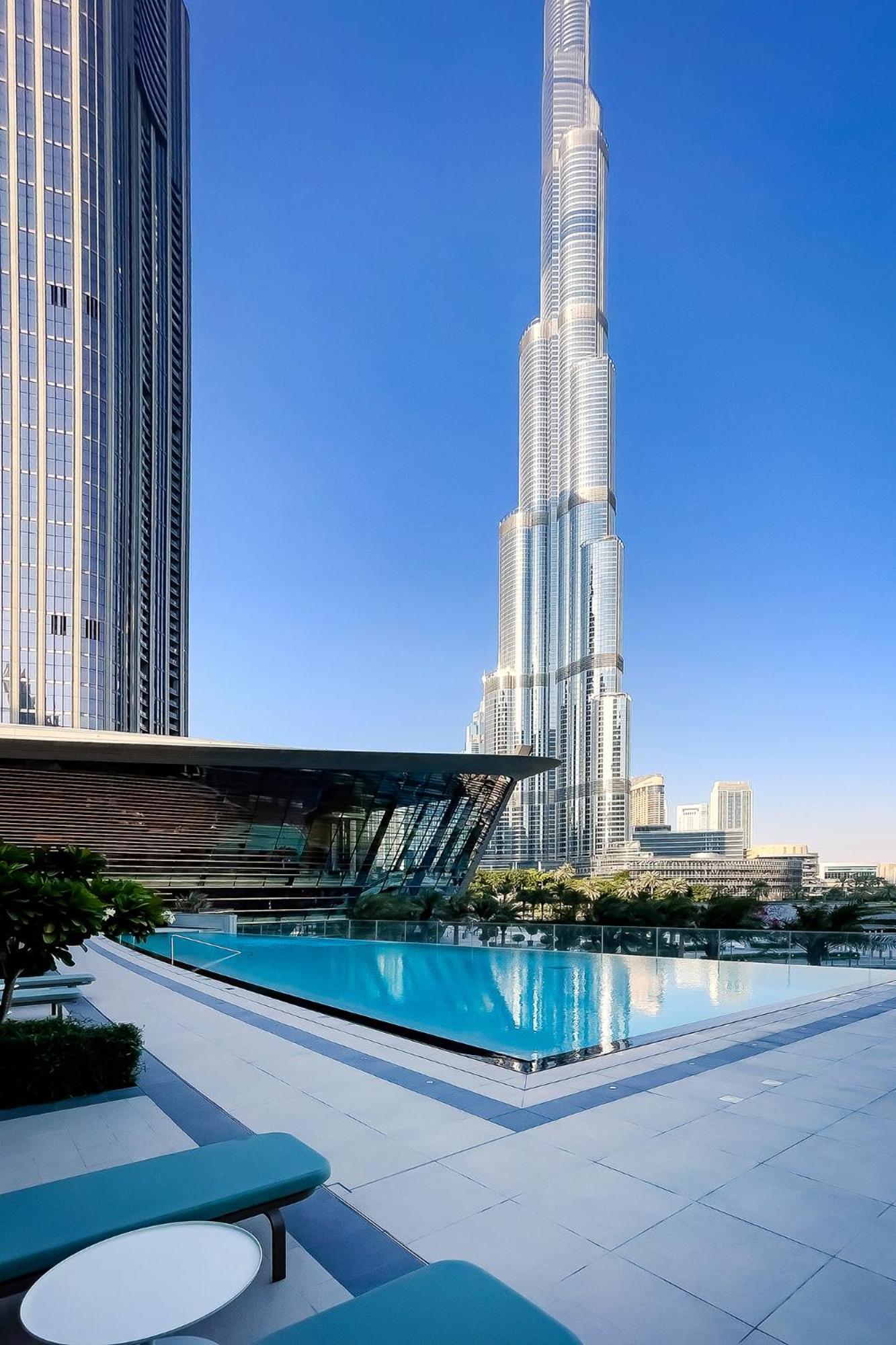 65th Floor Burj & Fountain Views Penthouse - Sleeps 9 - Grande Signature Residences Apartment