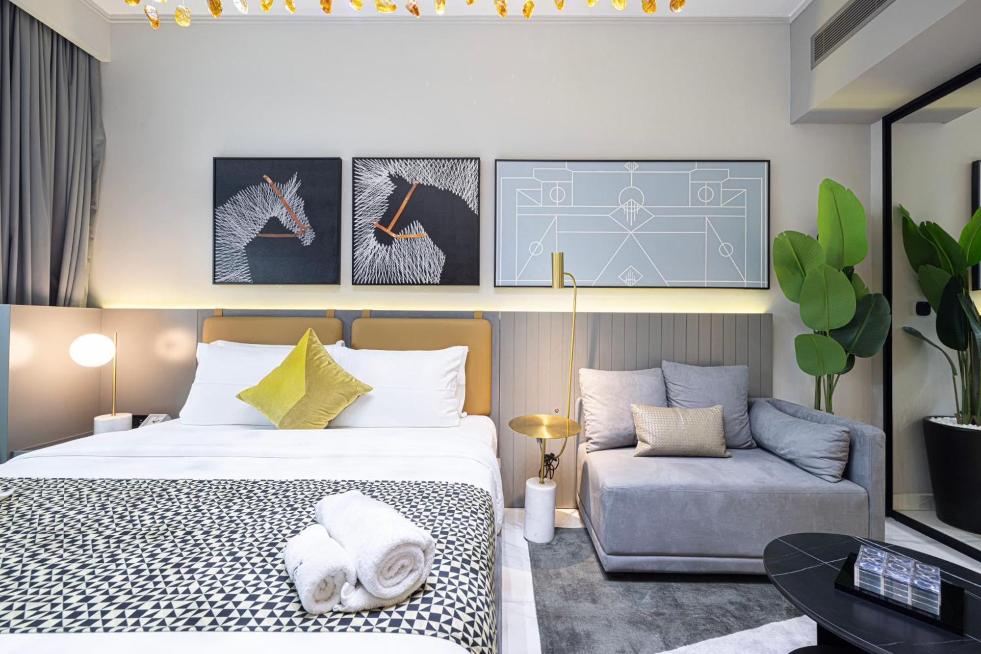 Chic 5 Min Walk To Mall & Burj