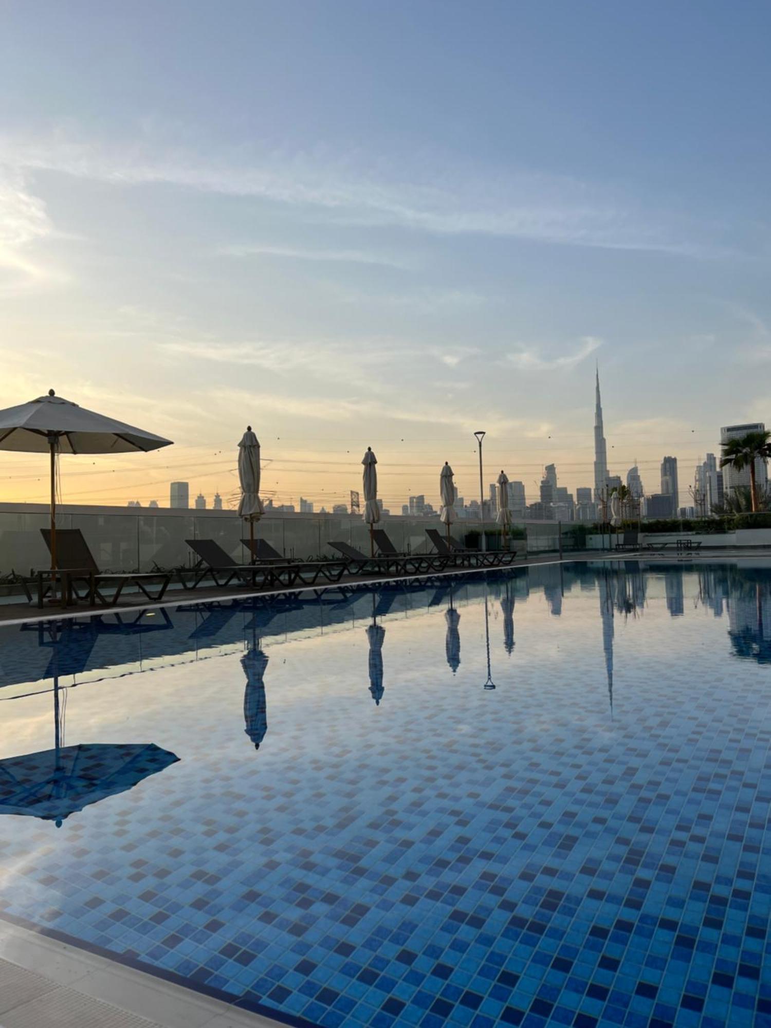 Apartment Luxury 1br With Stunning Burj Khalifa View- Self Check-in Dubai