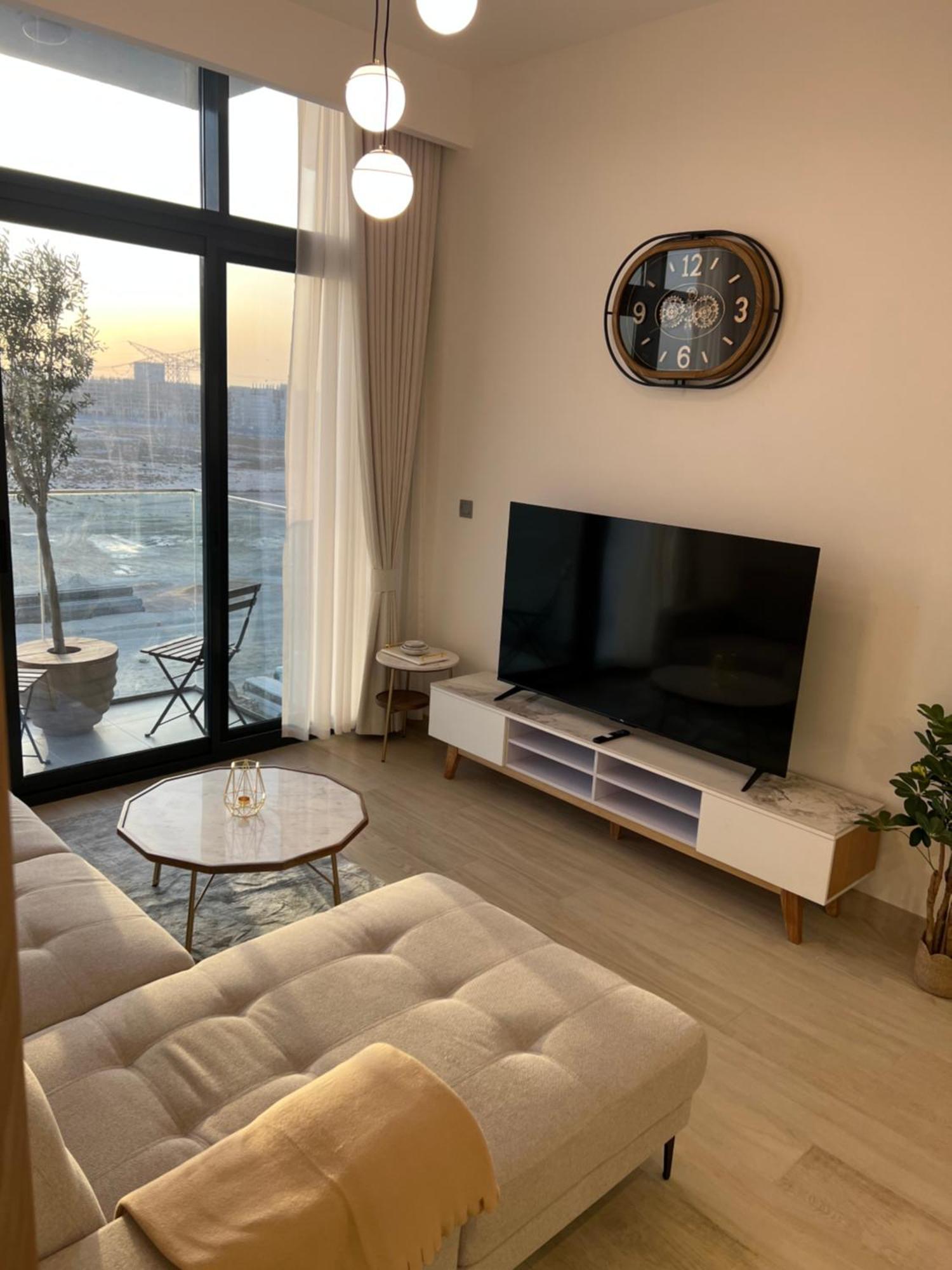 Luxury 1br With Stunning Burj Khalifa View- Self Check-in Dubai