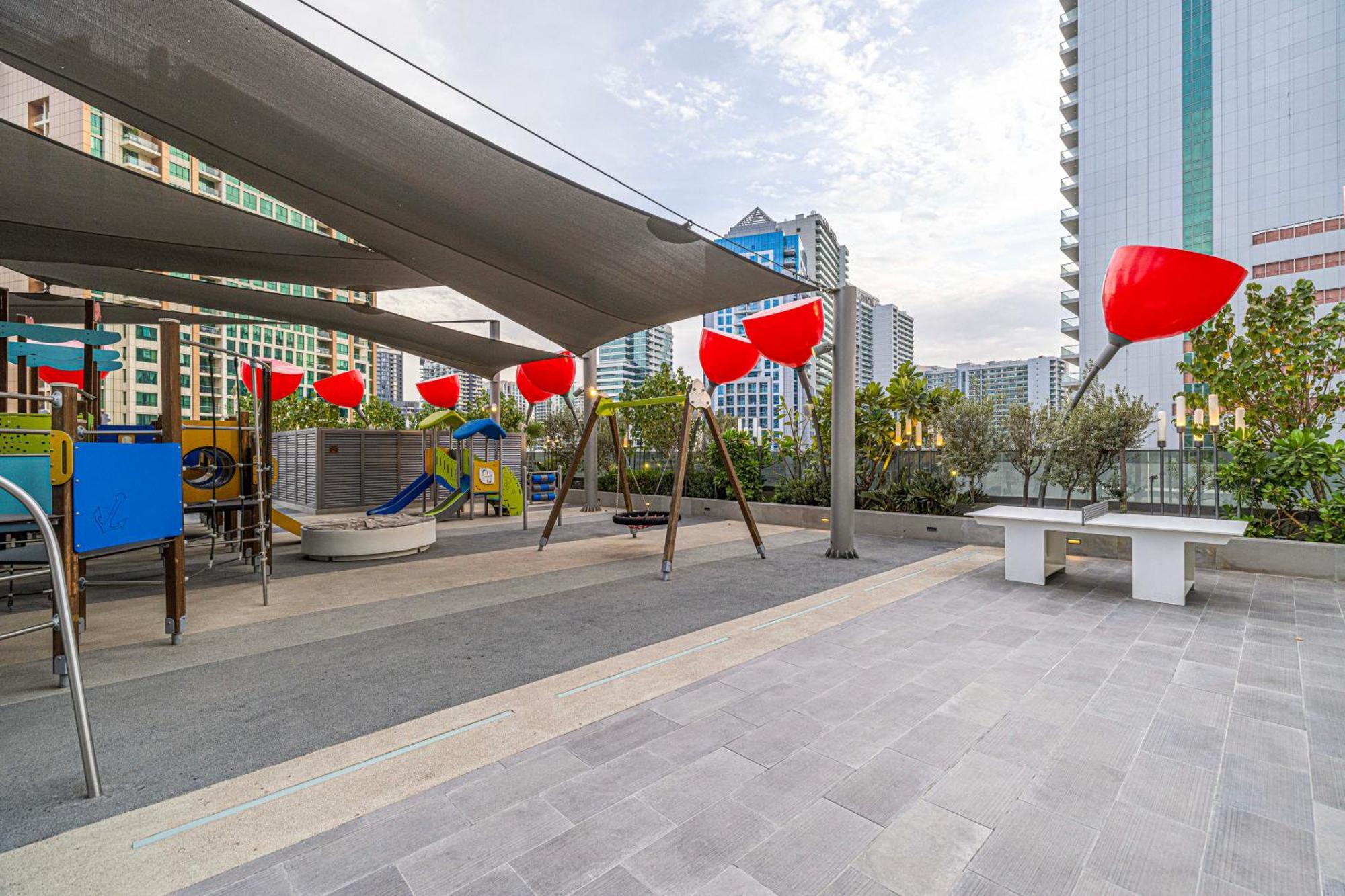 Chic 5 Min Walk To Mall & Burj *
