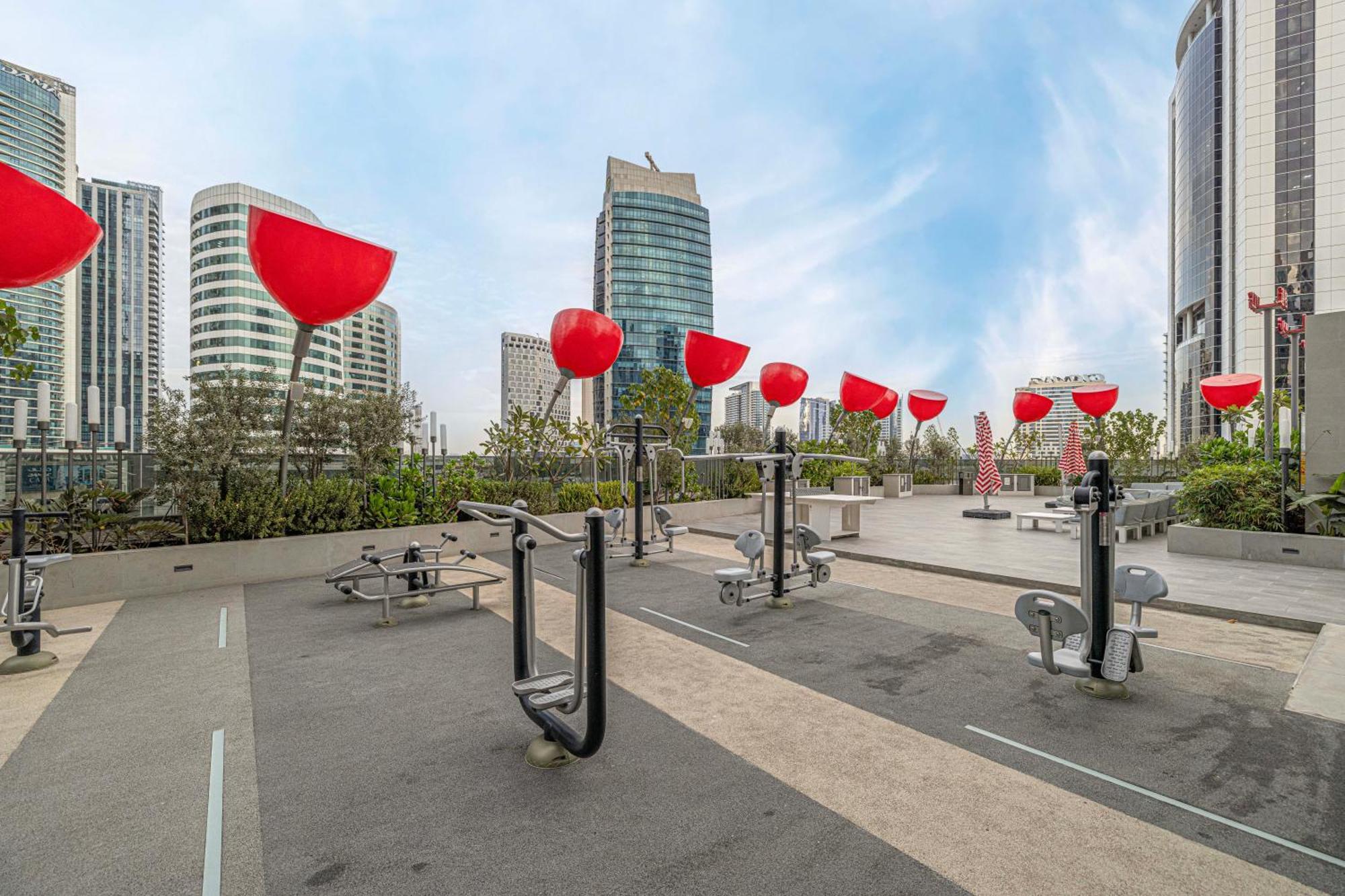 Apartment Chic 5 Min Walk To Mall & Burj