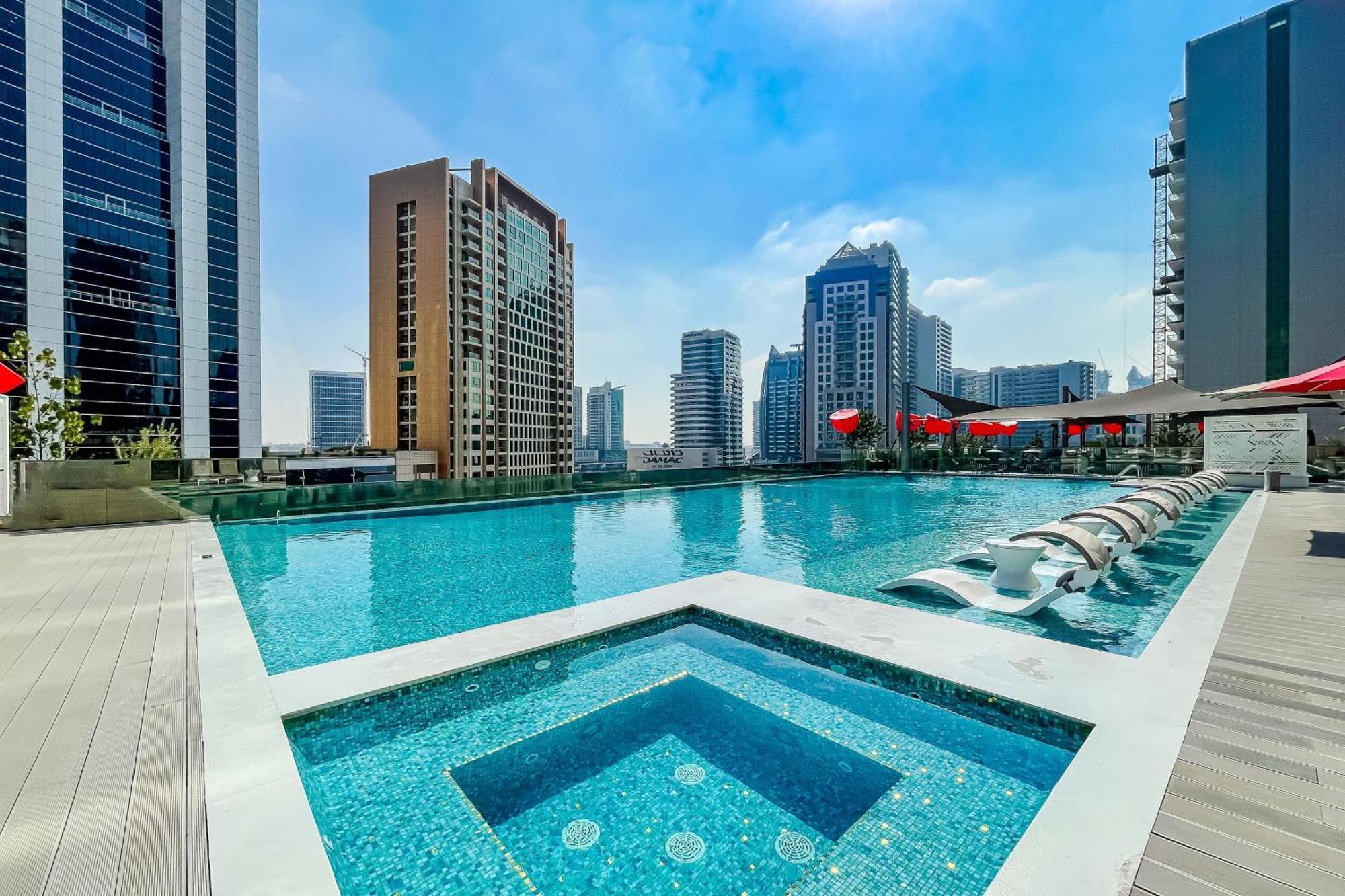 Apartment Chic 5 Min Walk To Mall & Burj *