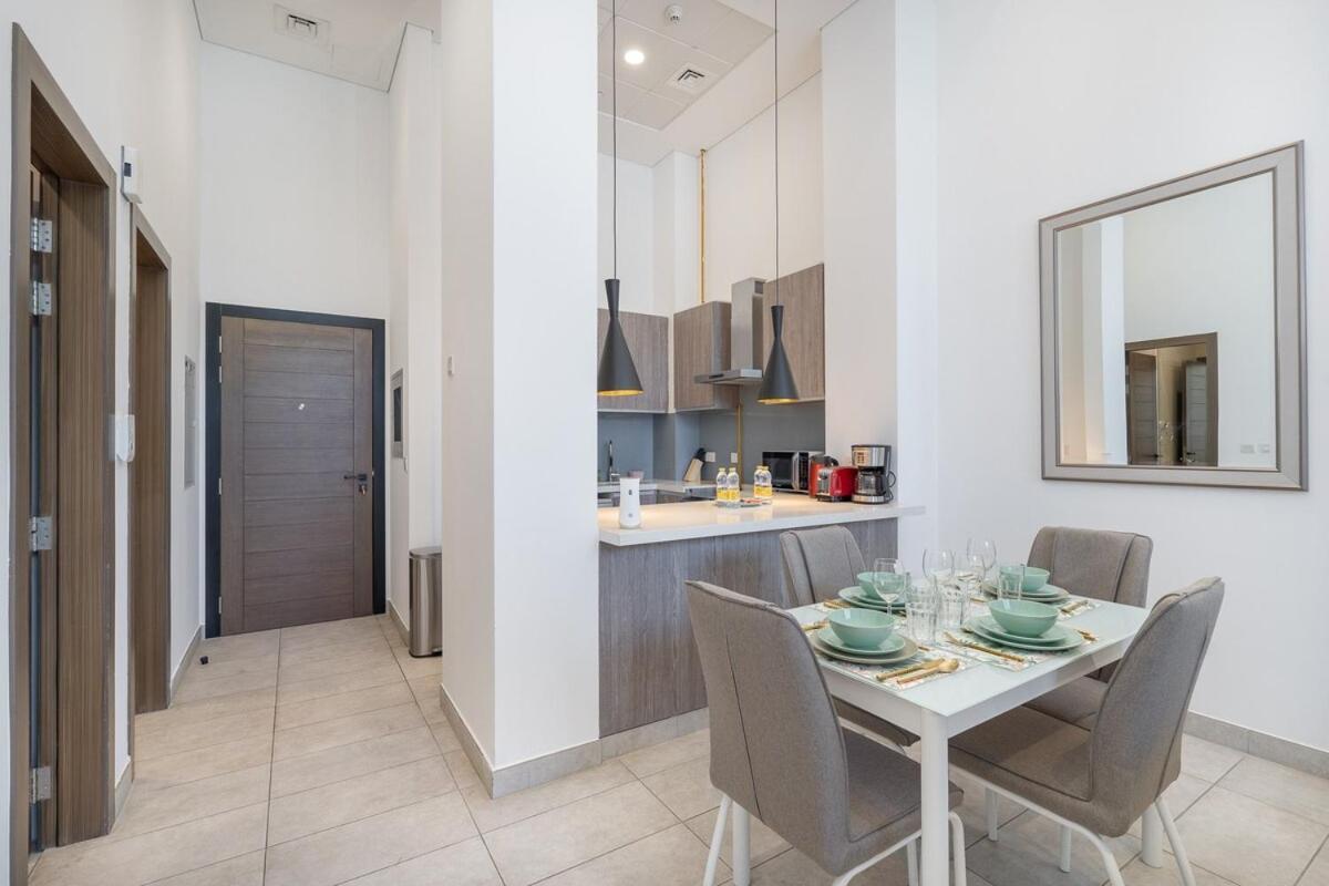 Stylish 2-bedroom Perfect For Family In Jvc * Dubai