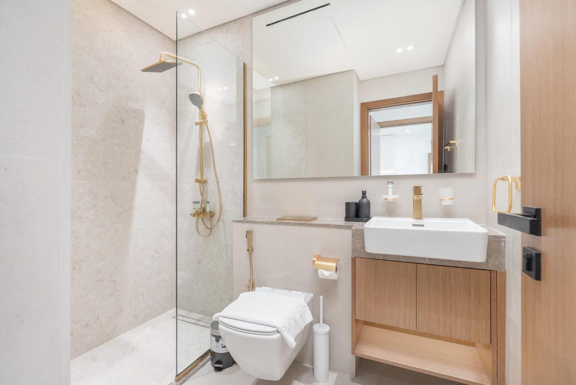 Ravishing 1 Bedroom In Binghatti Amber *