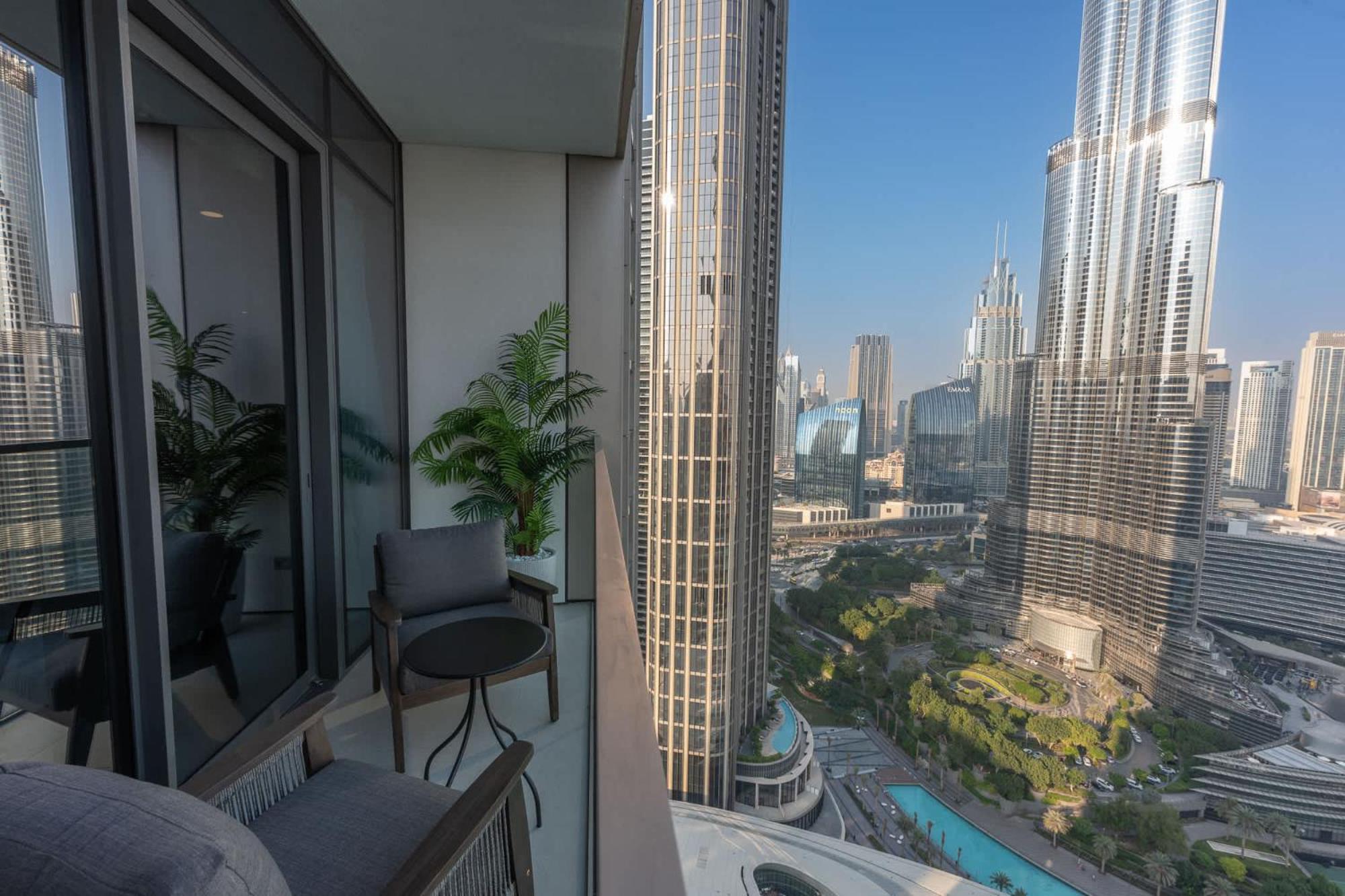 Cozy 2-bedroom Perfect For Family In Downtown With Burj Khalifa Views Apartment Dubai