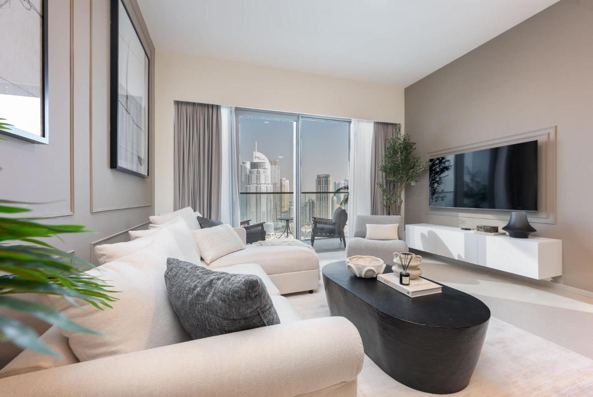 Cozy 2-bedroom Perfect For Family In Downtown With Burj Khalifa Views *