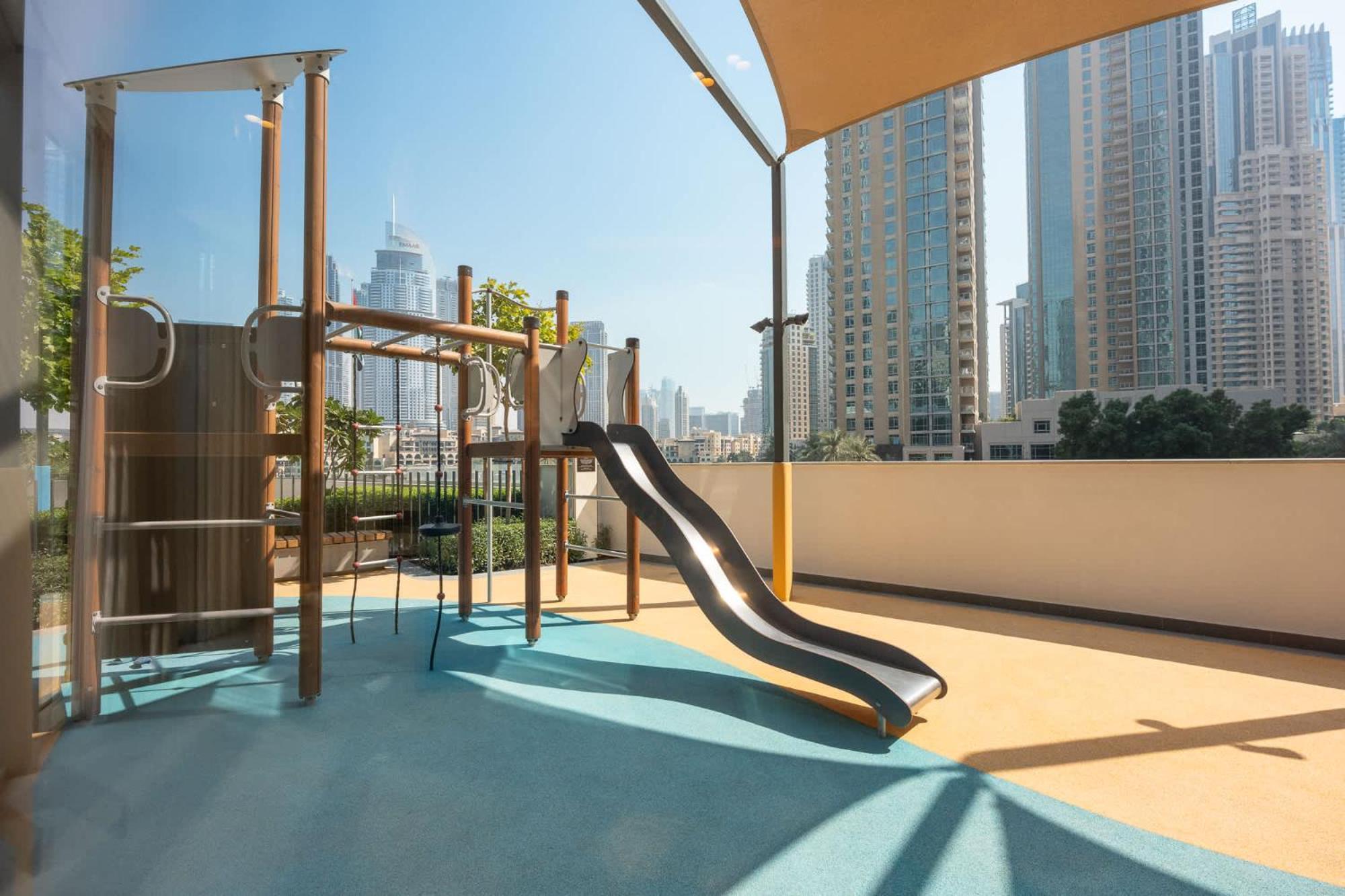 Apartment Cozy 2-bedroom Perfect For Family In Downtown With Burj Khalifa Views