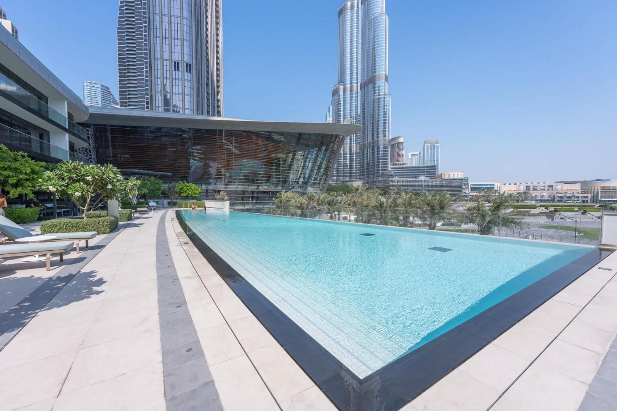 Cozy 2-bedroom Perfect For Family In Downtown With Burj Khalifa Views Apartment *
