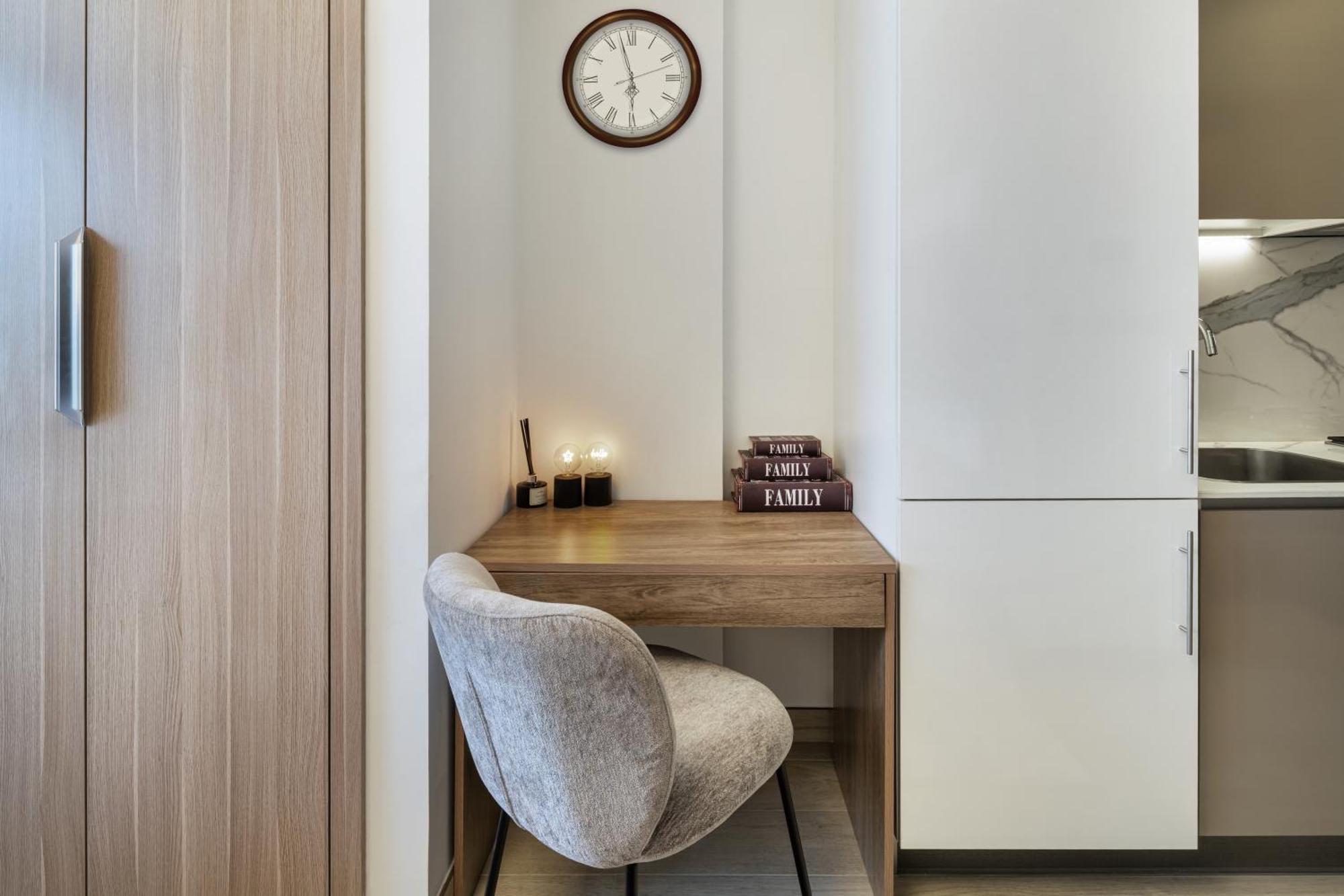 Apartment Modernistic In Azizi One *